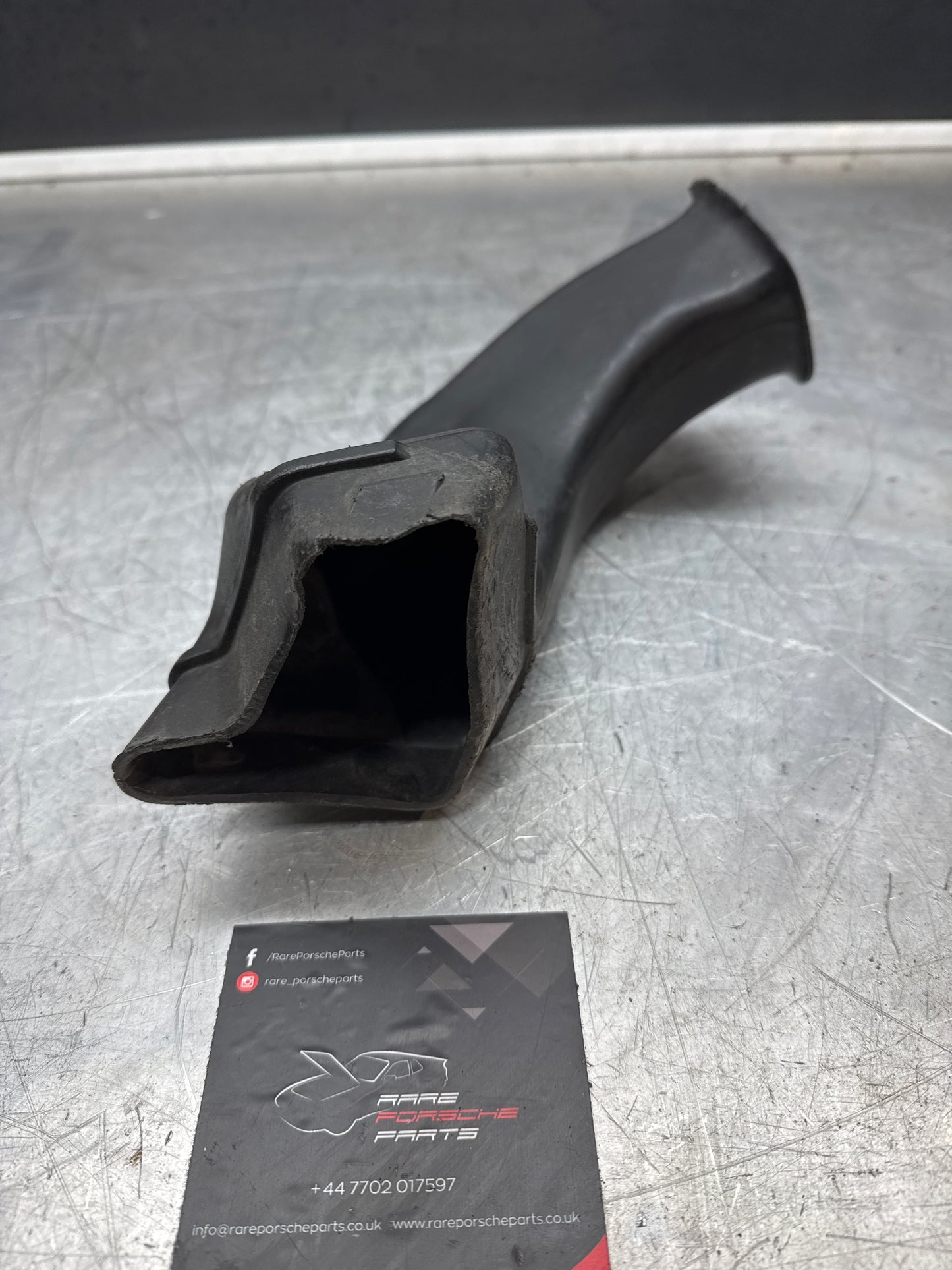 Porsche 944 S air cleaner box pipe 94411001400 used