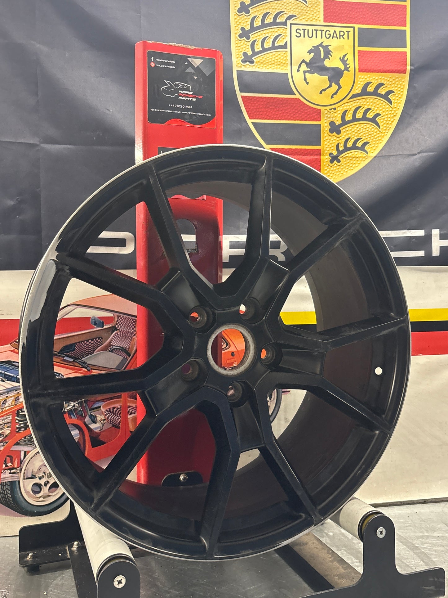 Porsche Taycan GTS 9.5Jx21” ET60 alloy wheel, 9J1601025BC, for spares or repair