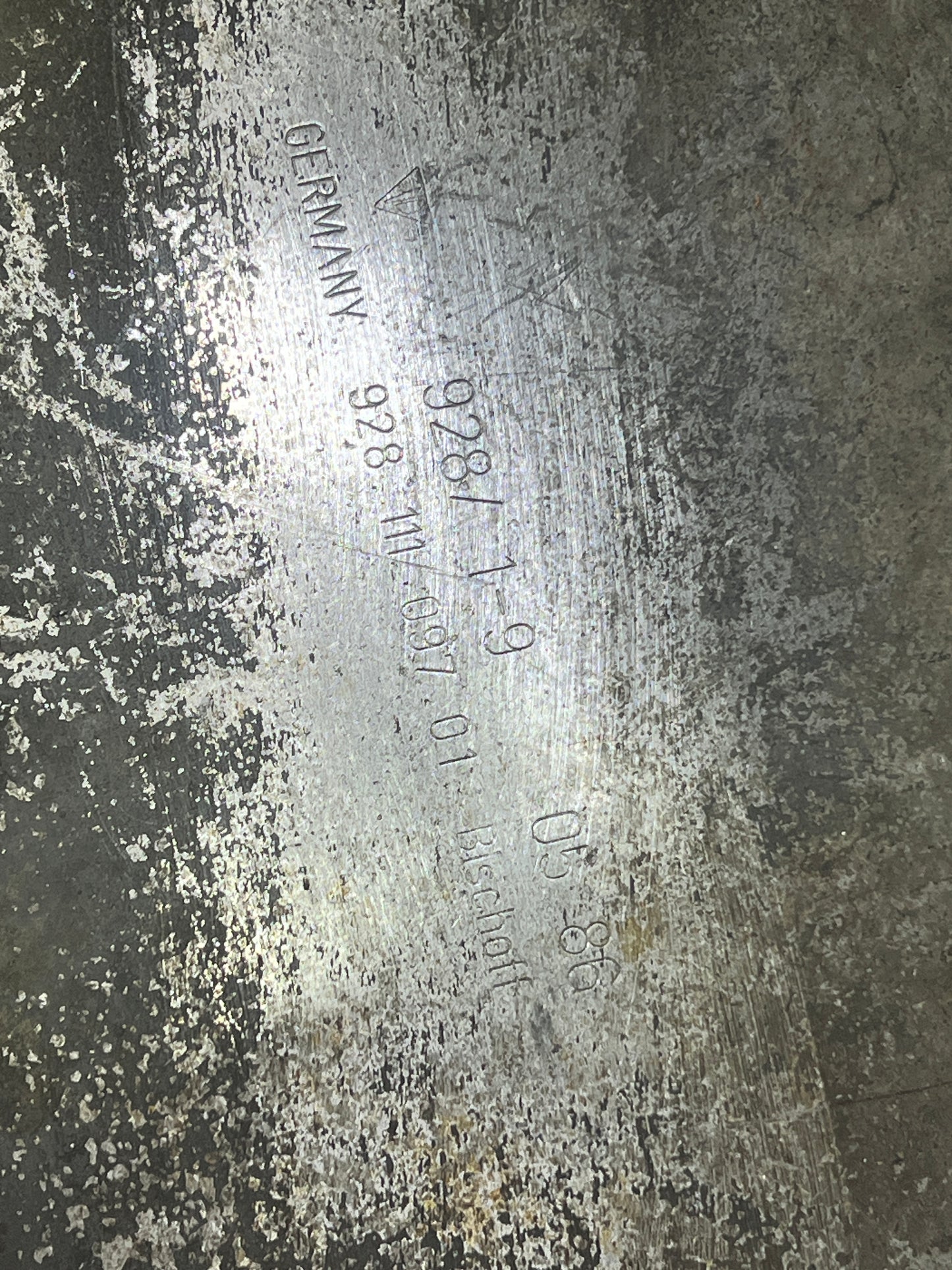 Porsche 928 rear exhaust box, used 92811109701