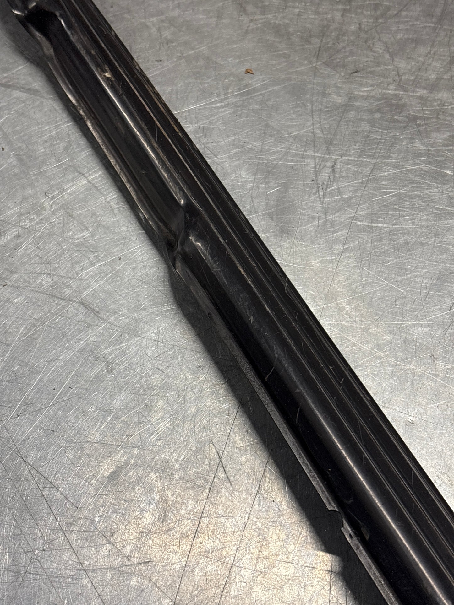 Porsche 944 85.5- left sill trim, scuff plate used 94455112100 cracked