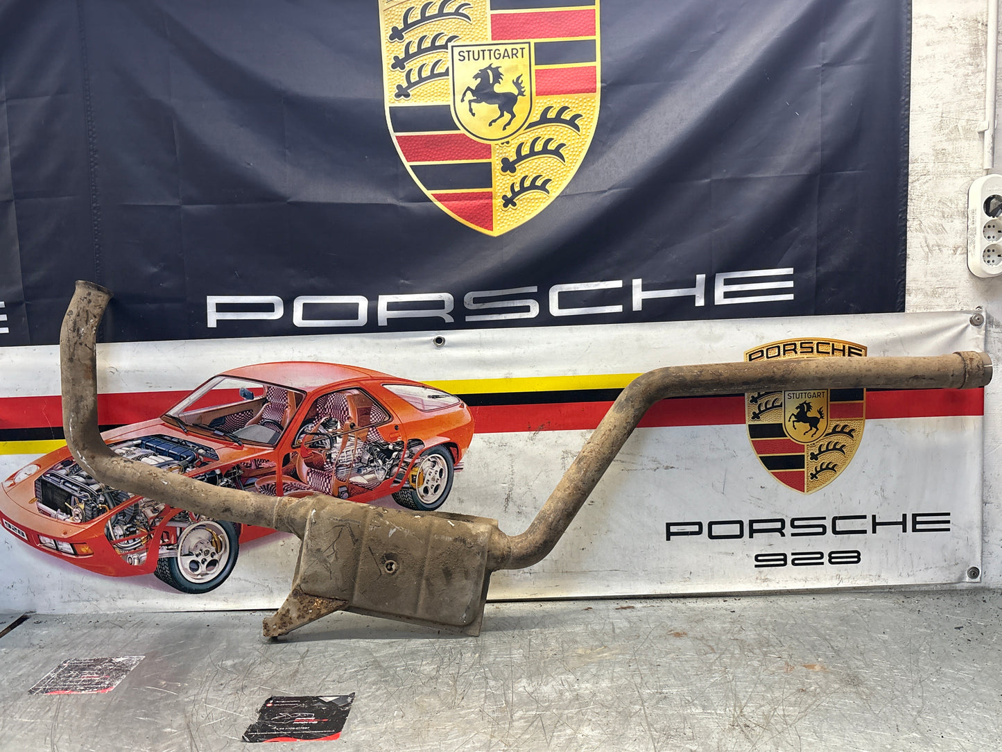 Porsche 928 S4 right middle silencer, used 92811109403