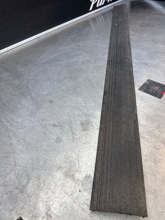 Porsche 924 Turbo Sill Trim, cover left Used