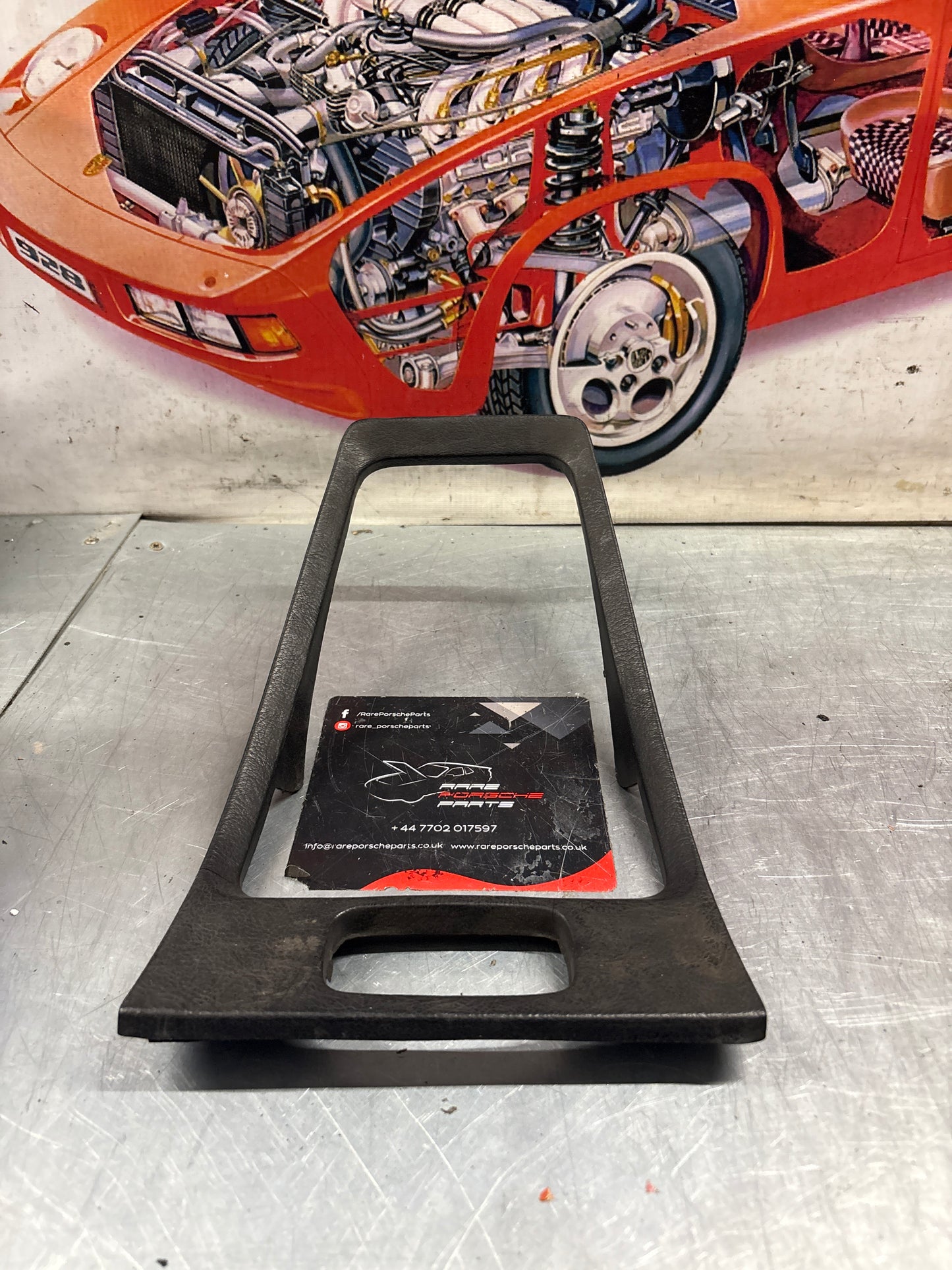 Porsche 928 Centre Console Gear Stick Surround Trim 92855204708 Black used