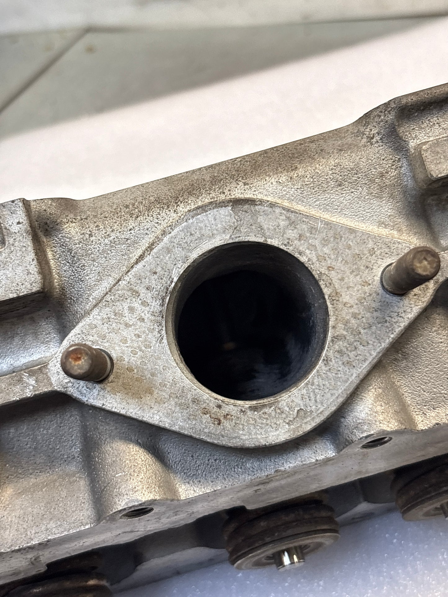 Porsche 944 8V Cylinder head, refurbished, 9441043036R