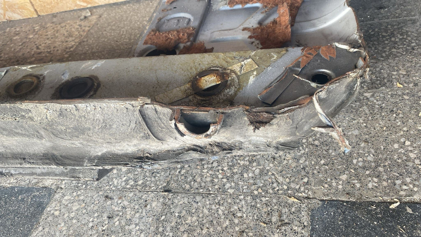 Porsche 944 left sill section with A pillar 94450361102