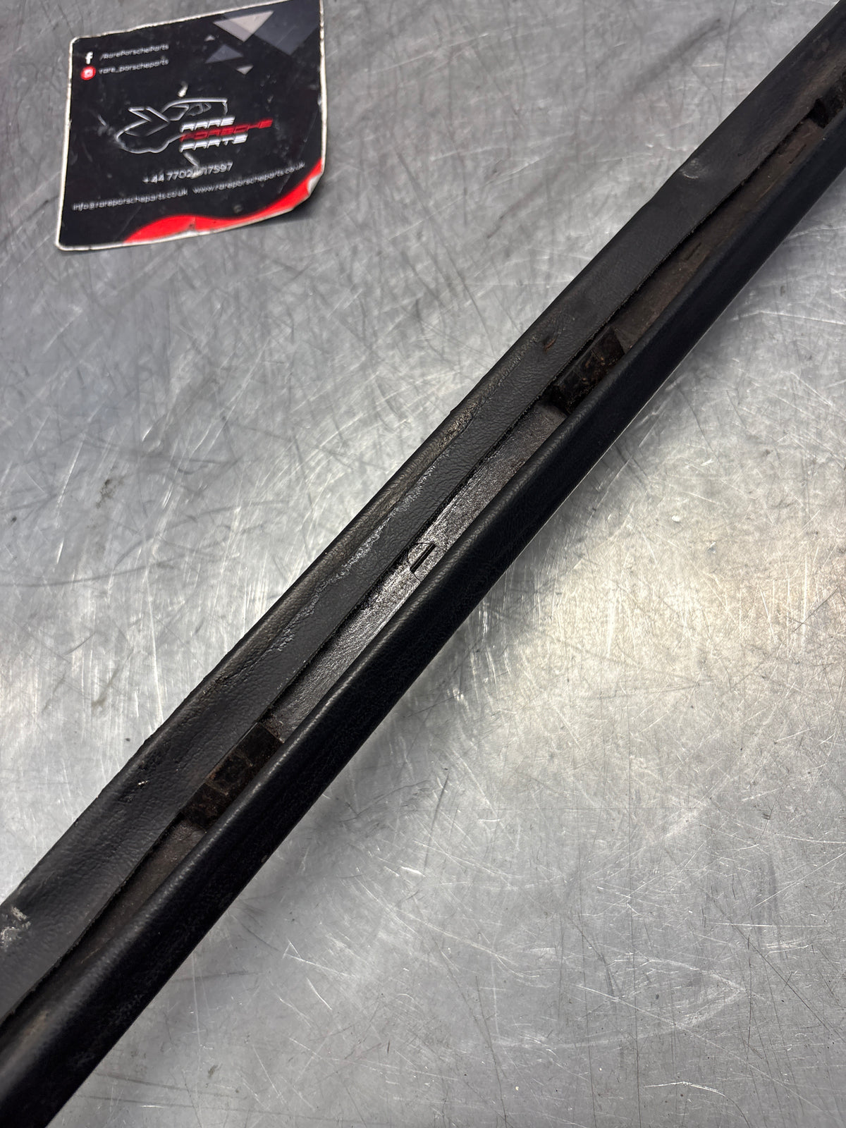 Porsche 928 tailgate trim, right, off side, black, 92855503802, used
