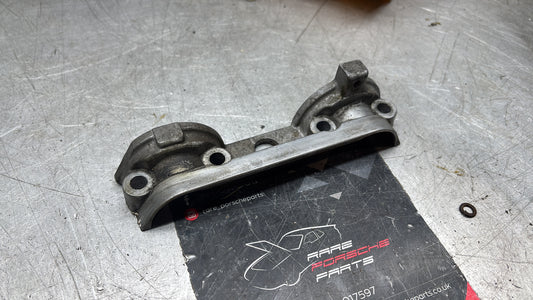 Porsche 928 944 S2 cam holder, used, 9281044717R