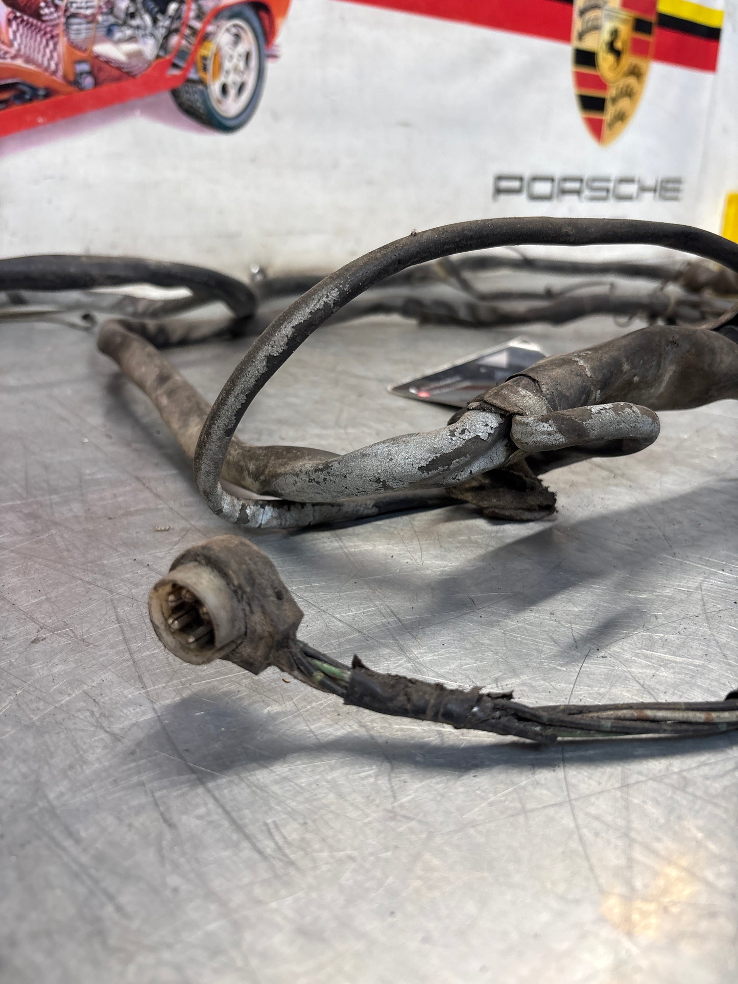 Porsche 911 F double battery rear end loom cut, for spares or repair 91161200200
