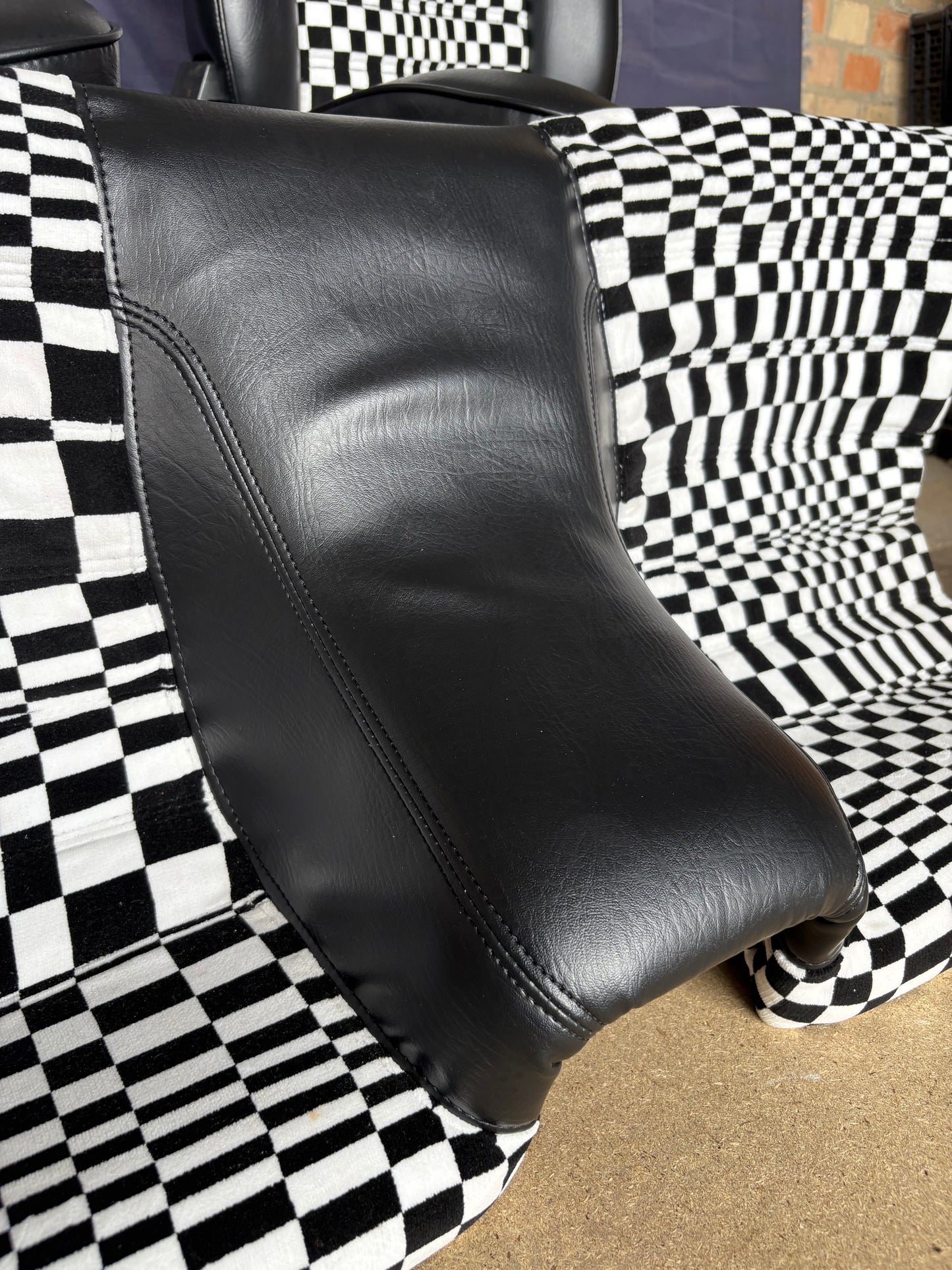 Porsche 924 944 set of seats, Pascha, refurbished, front and rear seats