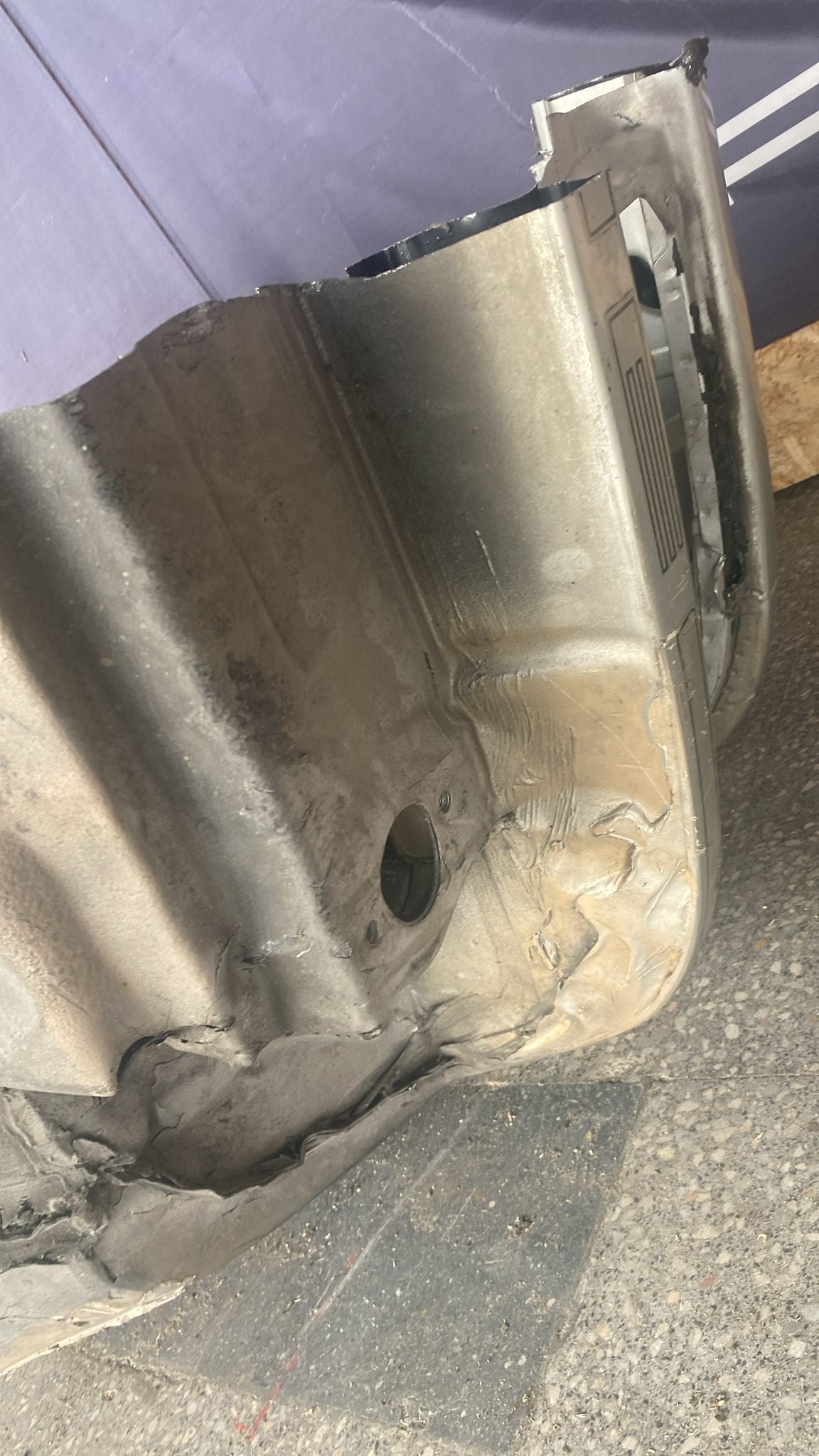 Porsche 944 Right side cut, rear fender 94450390403,