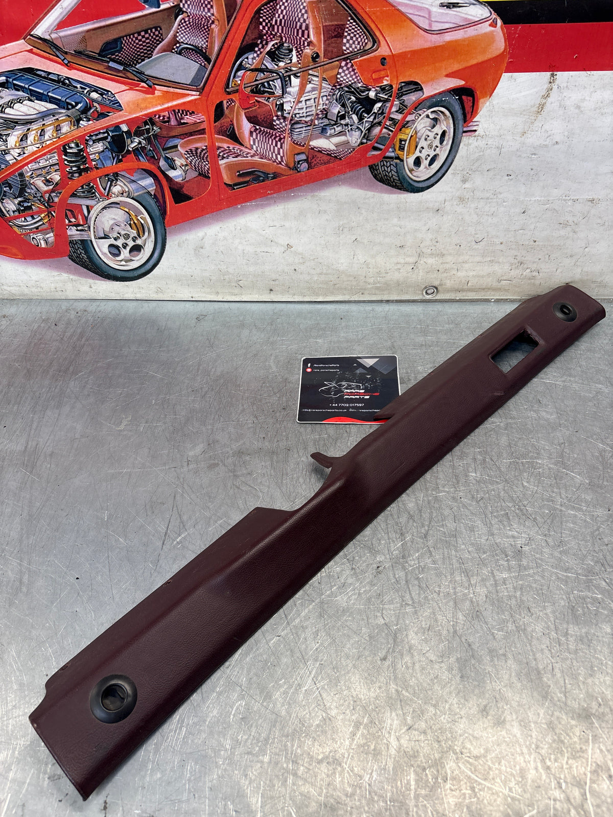 Porsche 928 tailgate interior trim, used, burgundy 92855504705