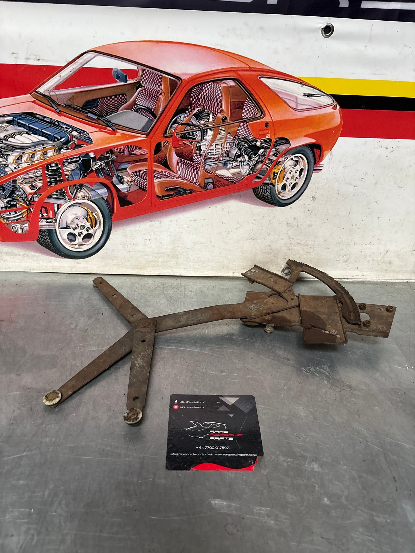 Porsche 911 Targa 73-89 left window regulator, used 91154200342