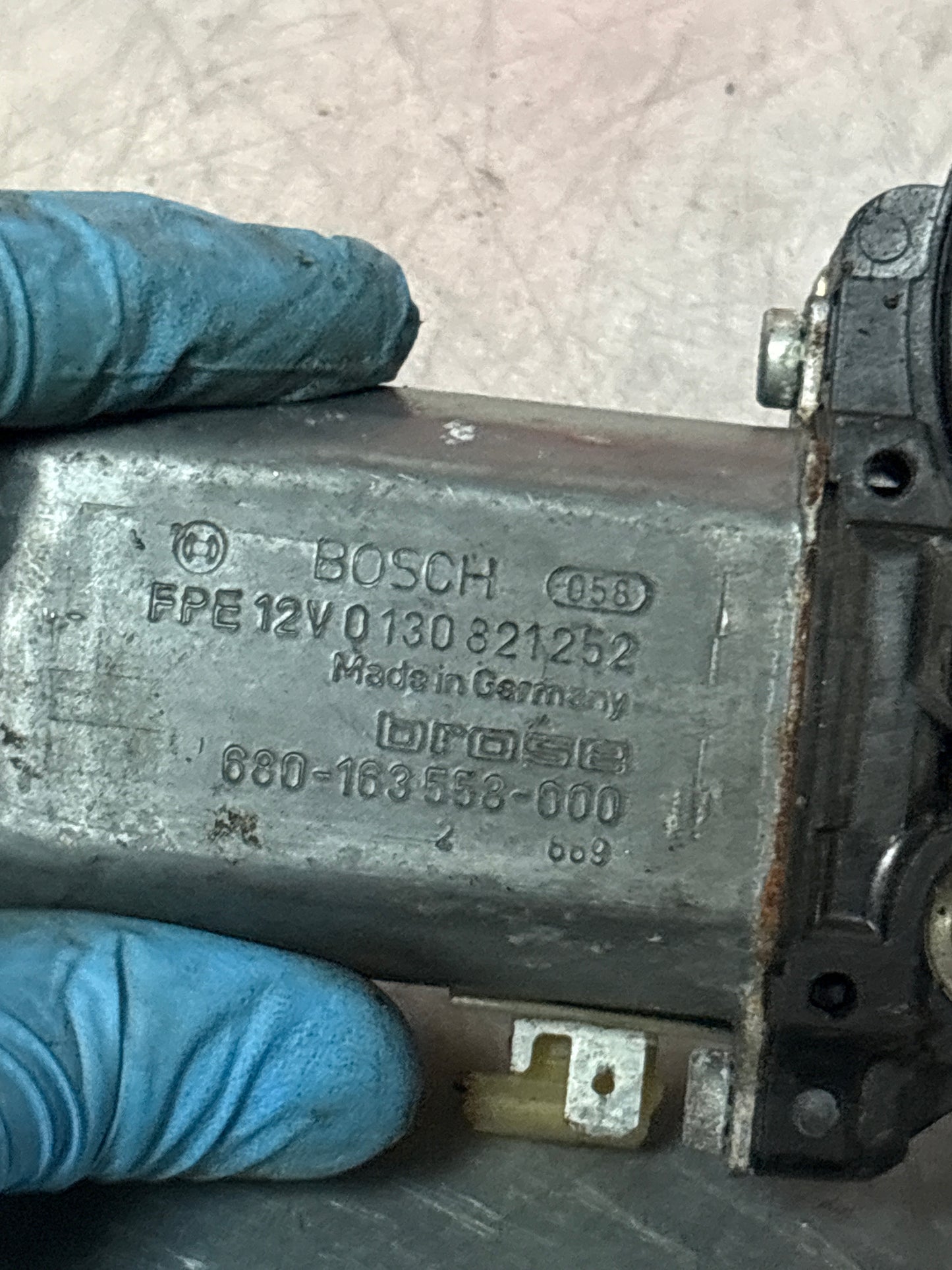 Porsche 911 964 right window motor, used 0130821252