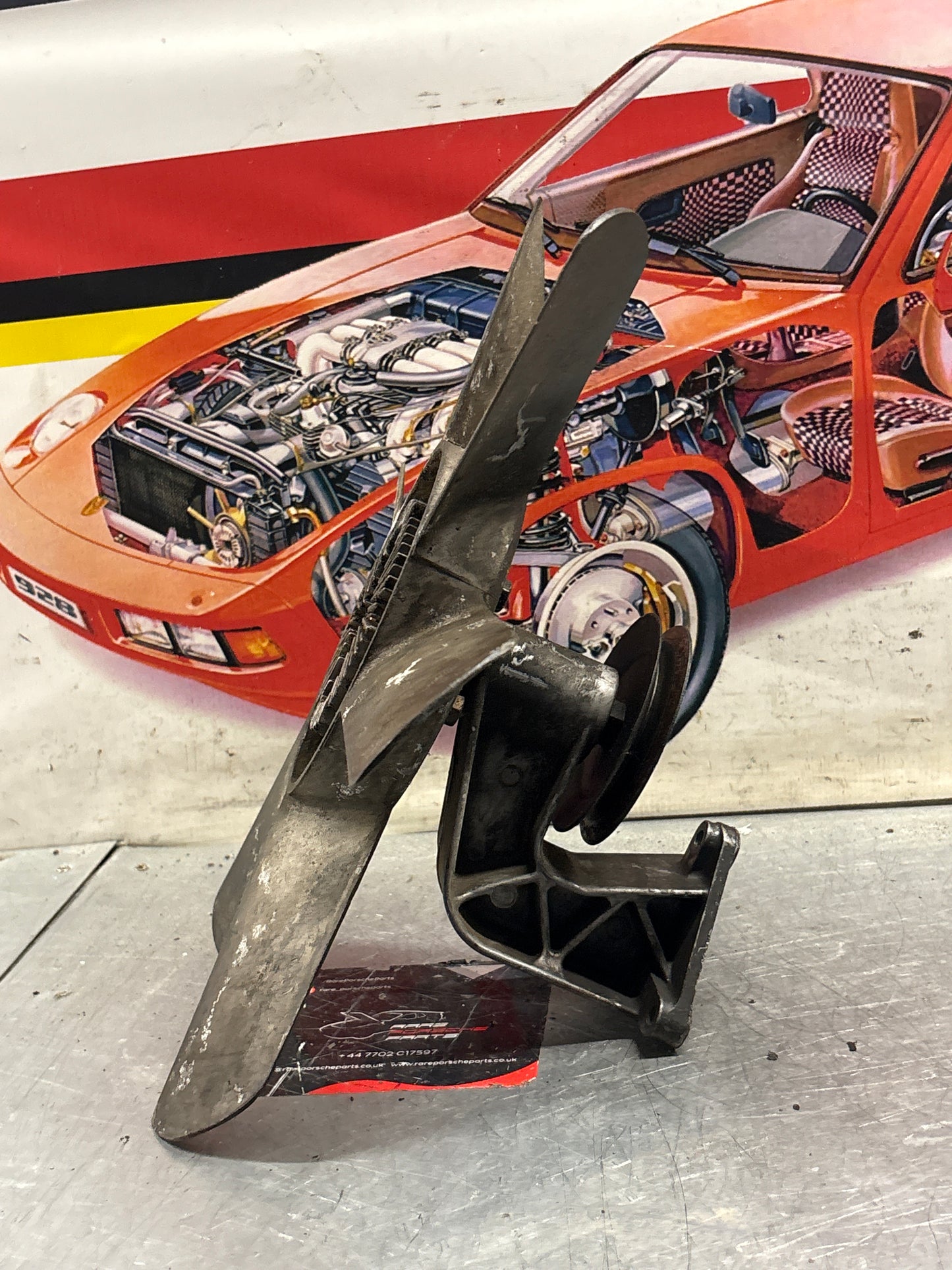 Porsche 928 Engine cooling viscous fan with bracket used 92810613701, 9281061101R