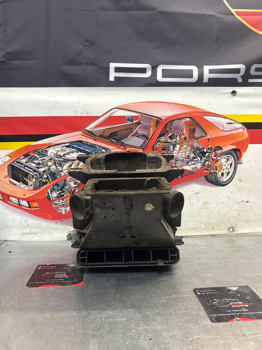 Porsche 924 80-85 944 82-85.5 heater blower fan assembly, complete 321819096 / 321819088 / 321819087 / 321819095 used