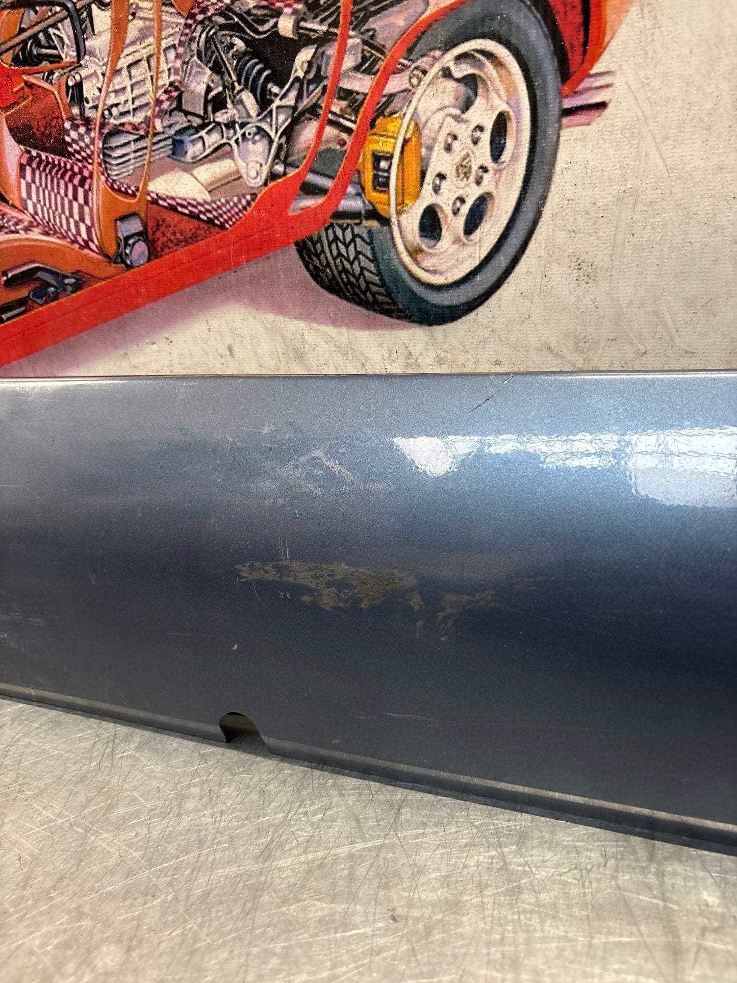 Porsche 928 S4 left sill cover, used 92855908502