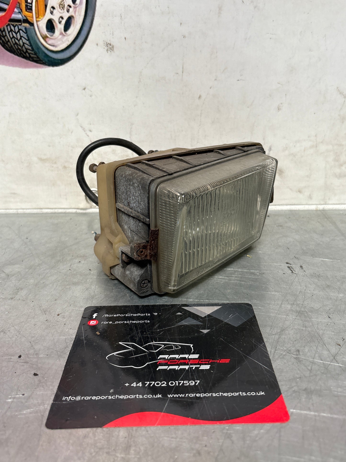 Porsche 928 bosch fog light, left, used 0305401001 / 92863141601