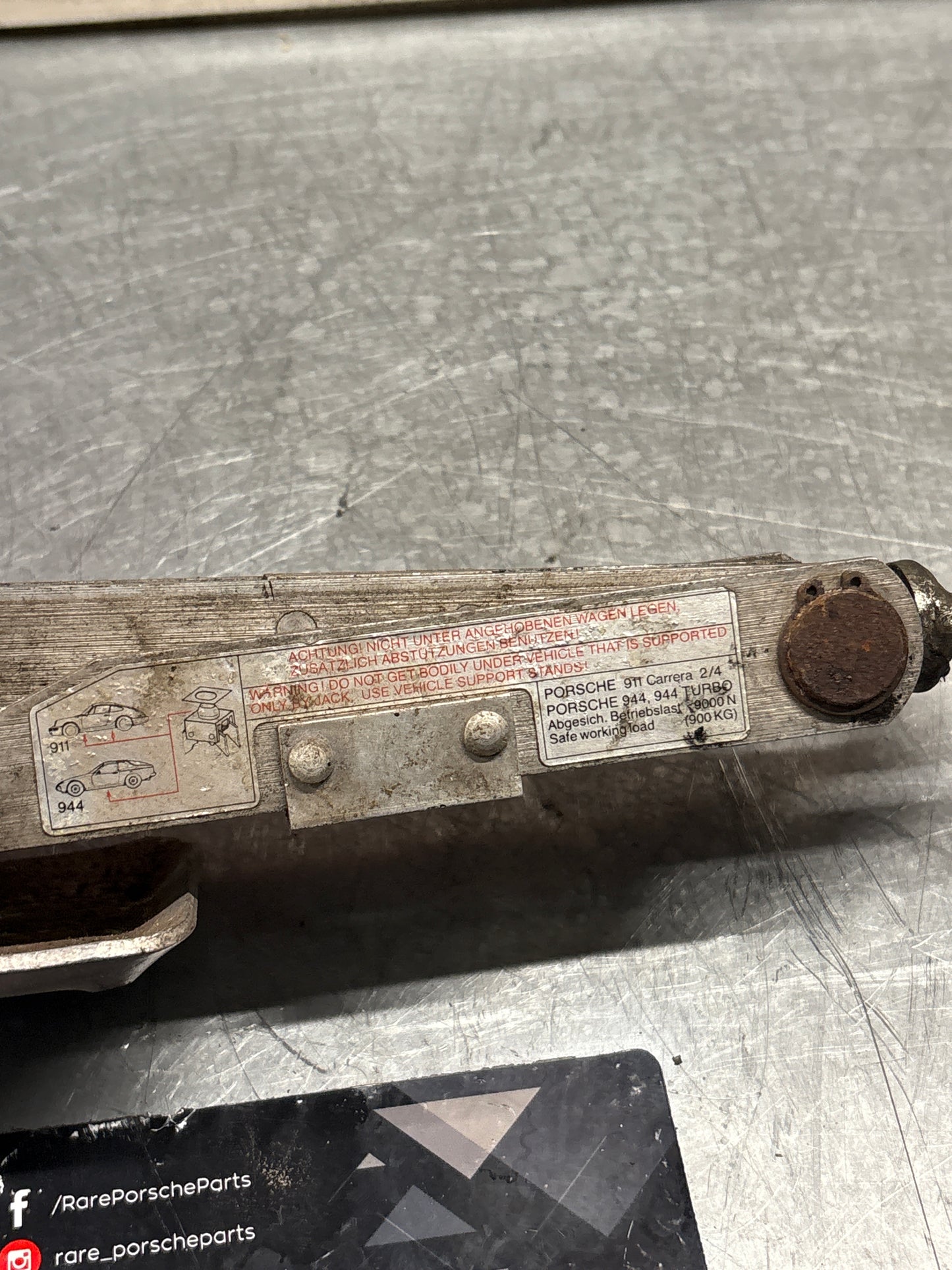 Porsche 944 / 944 Turbo / 911 Carrera 2 / 4 spare tire jack lift, used