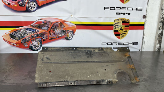 Porsche 944 Wheel housing lining 94450431100 used, damaged