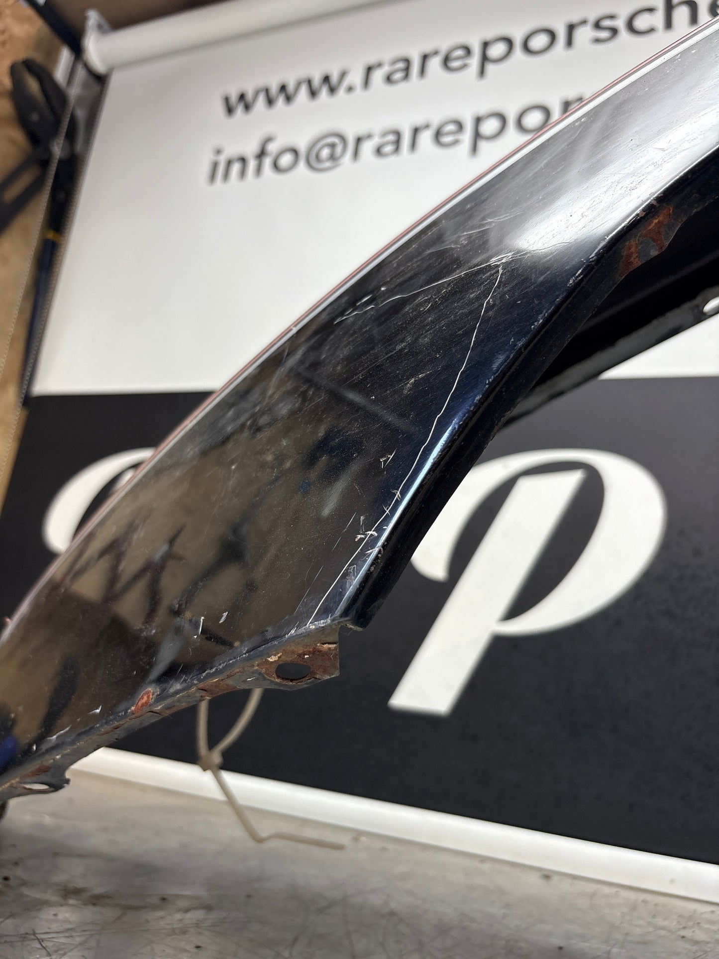 Porsche 944 early left front wing, please see photos, used