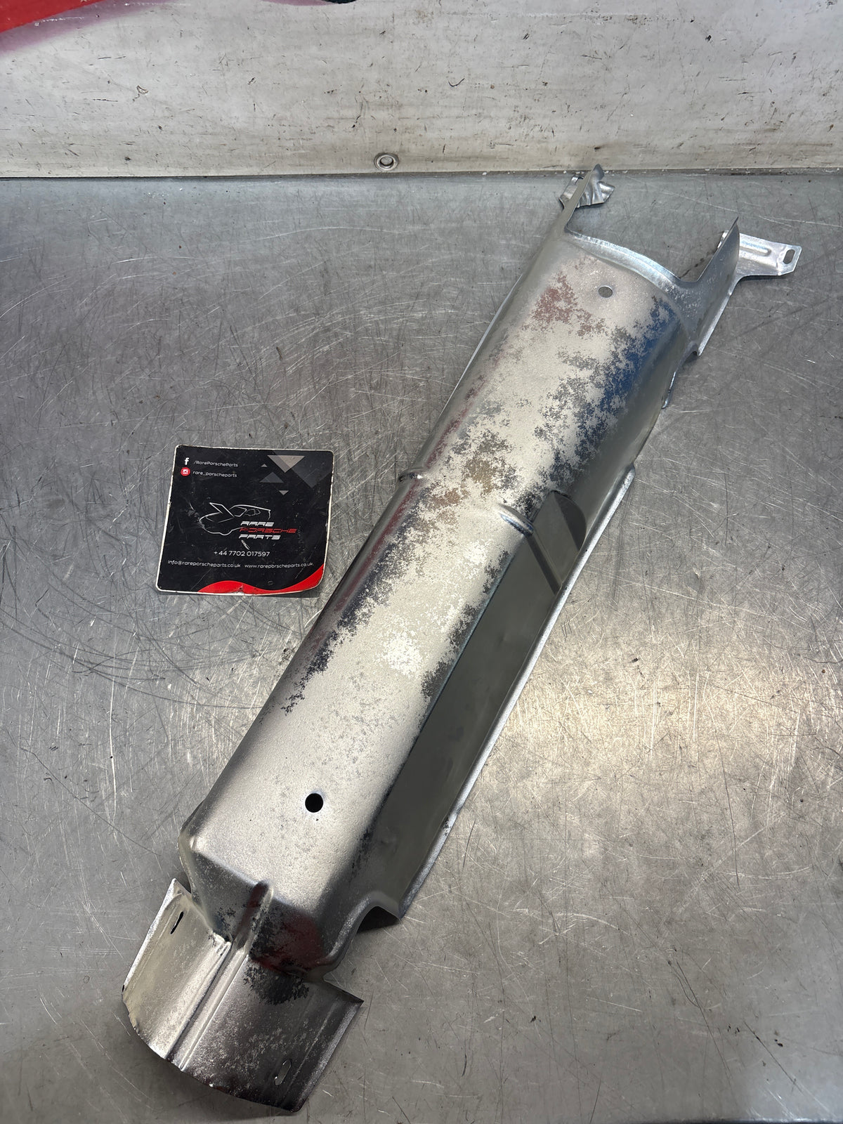 Porsche 924 (from 82) 924S 944 heat shield, middle section, 95150486900, refurbished 
