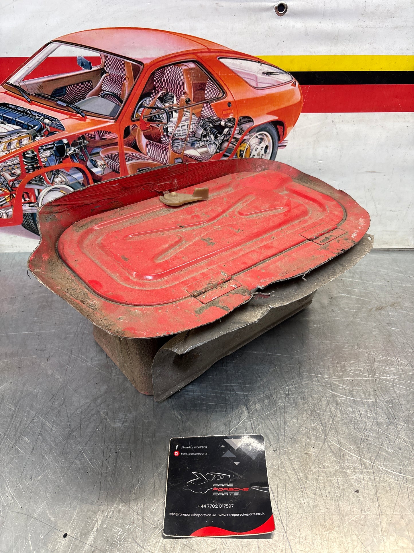 Porsche 928 Battery tray cut, 92850180502 used