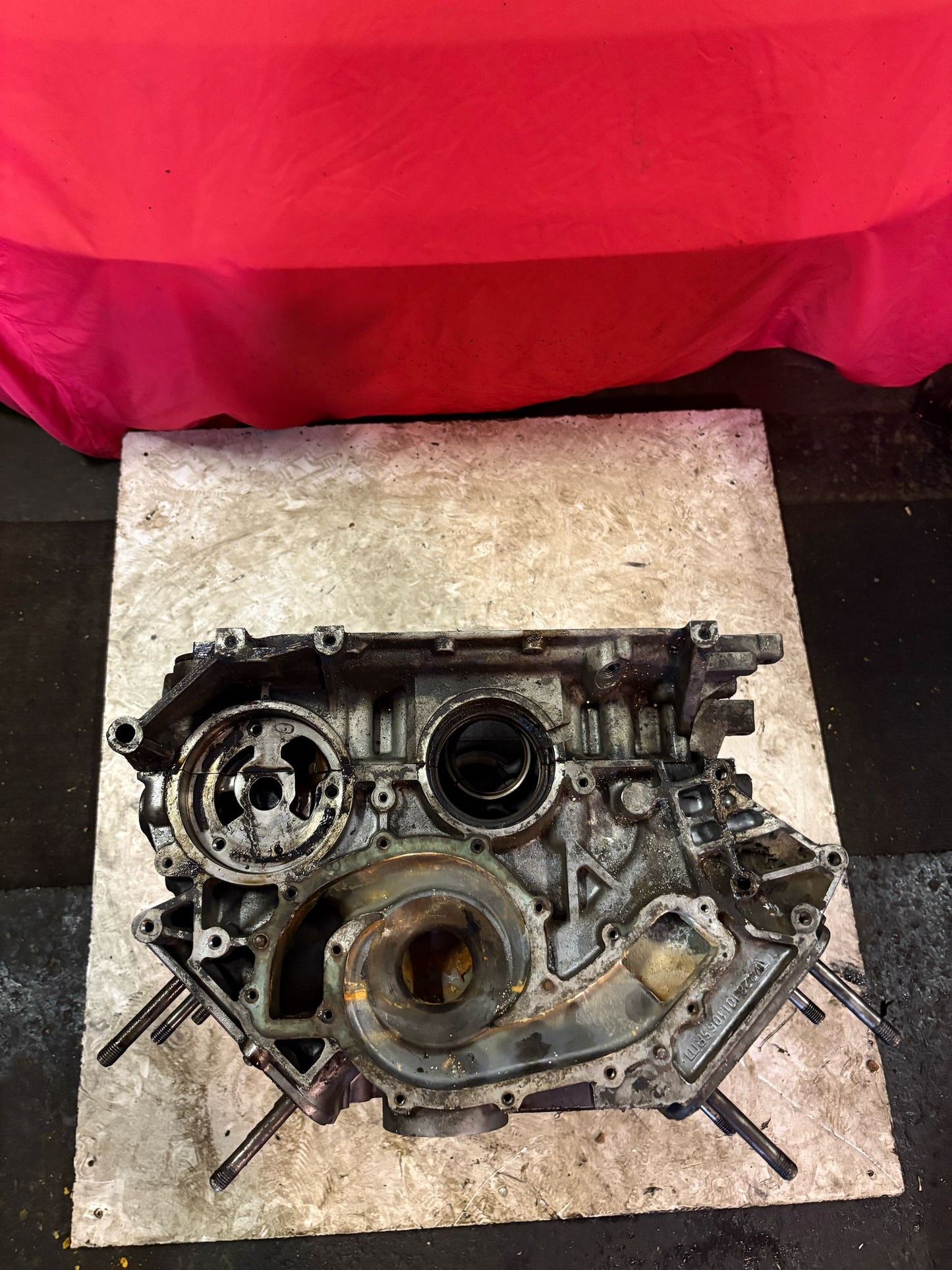 Porsche 928 M28/01 4.5 block with pistons, used