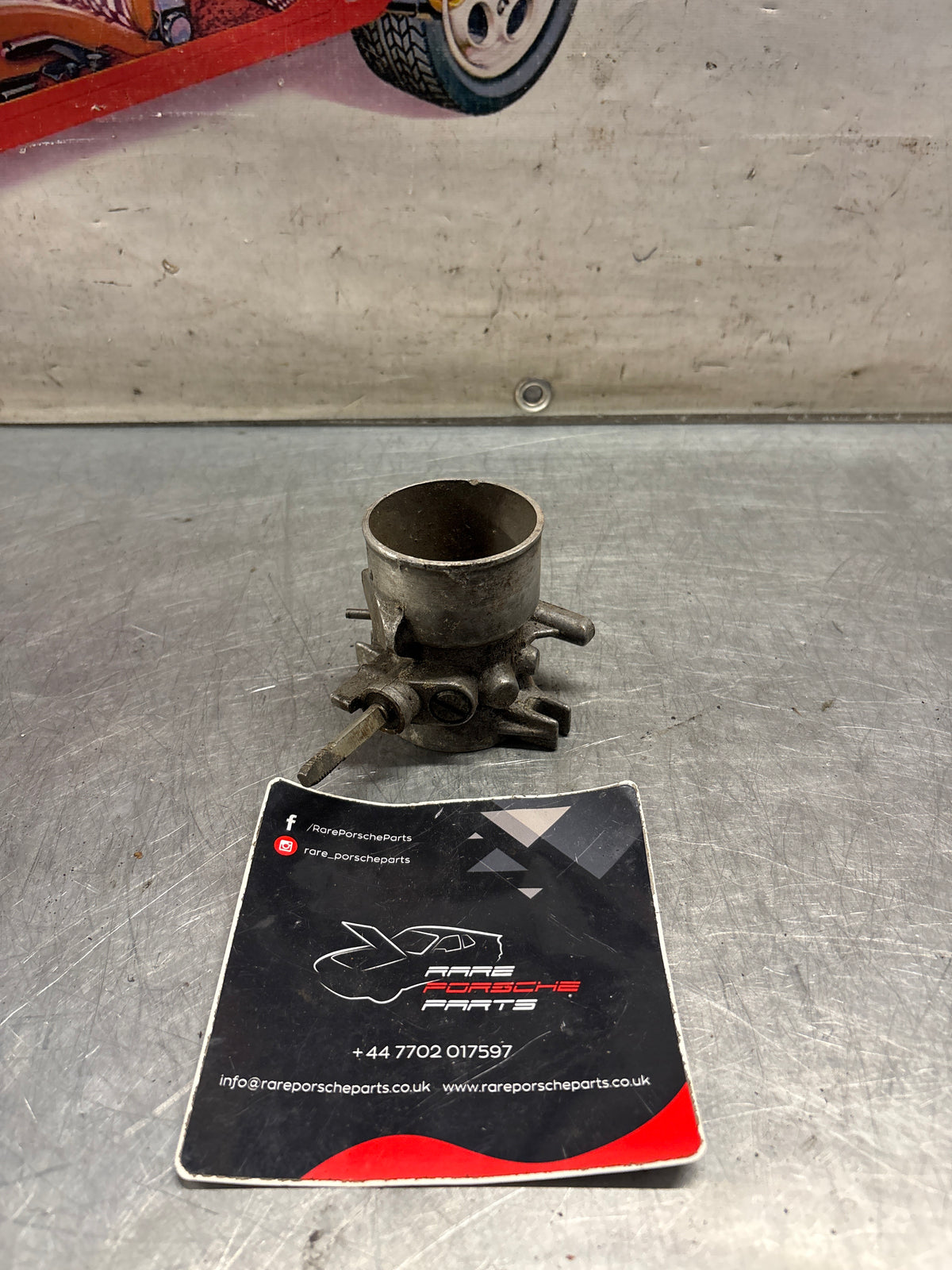 Porsche 914 throttle body, used 022133067