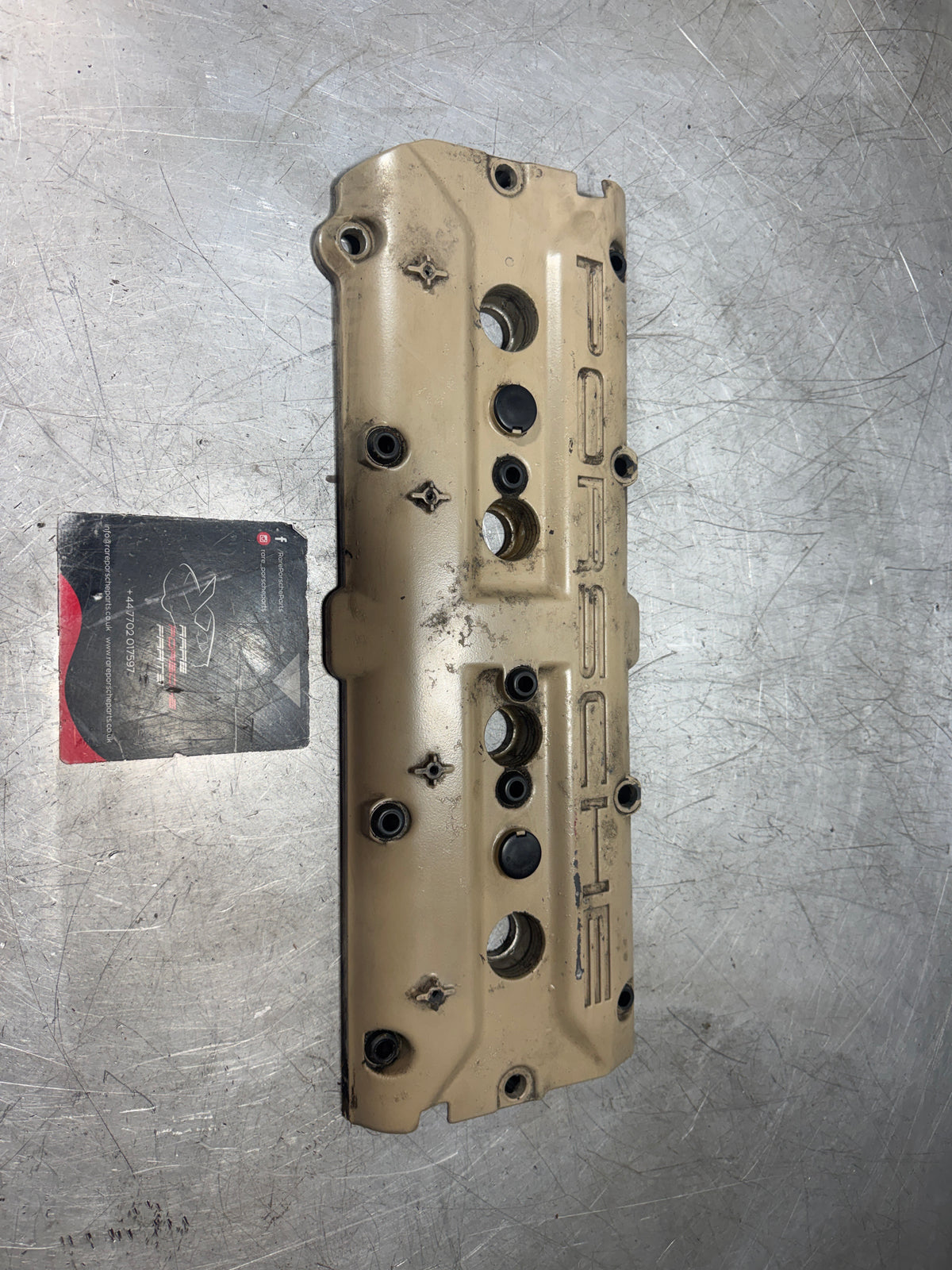 Porsche 944 S2 3.0l 16V Engine camshaft / cam cover /rocker cover 92810446108