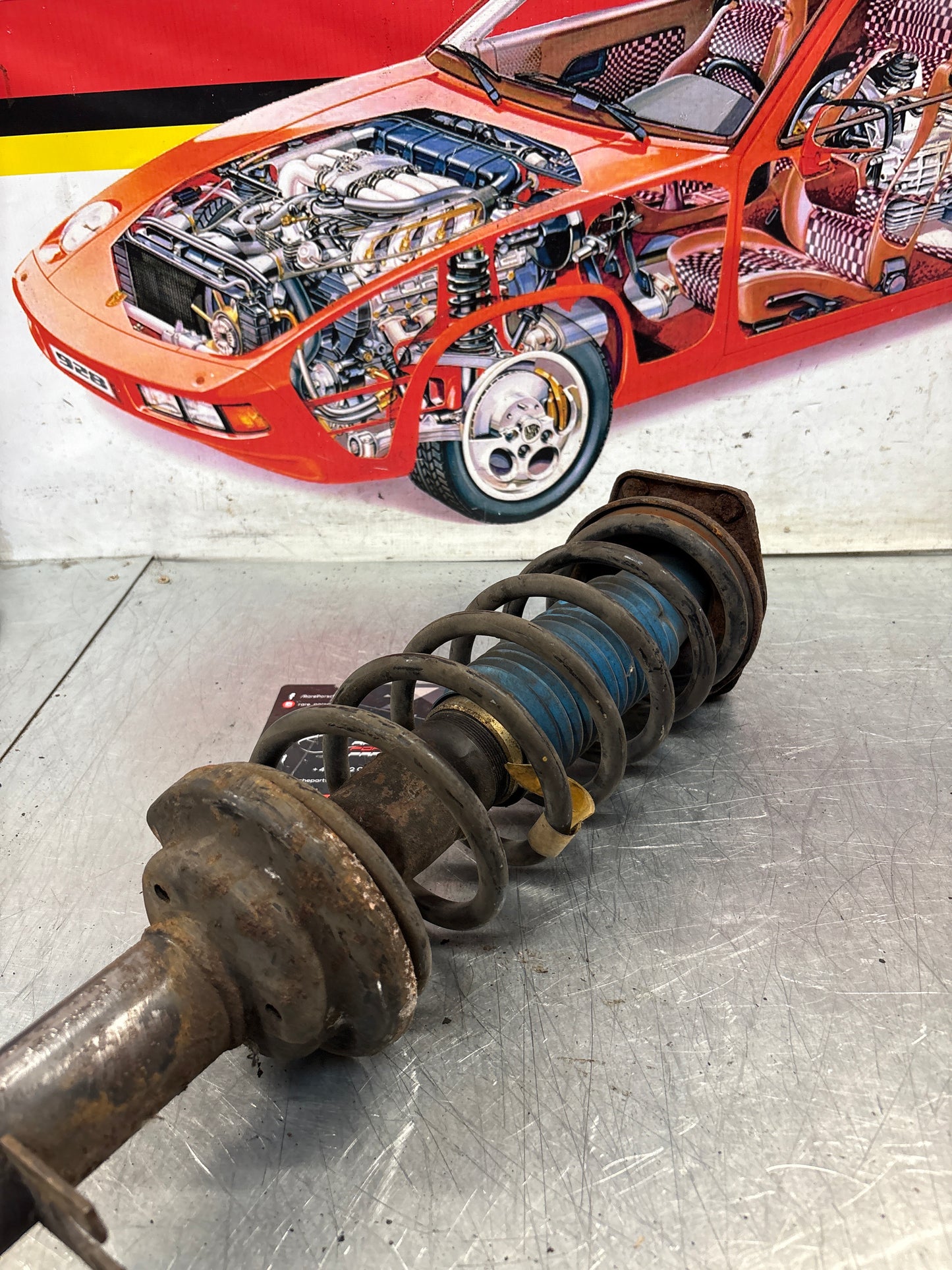 Porsche 924 Front shock absorber, used 477412032F