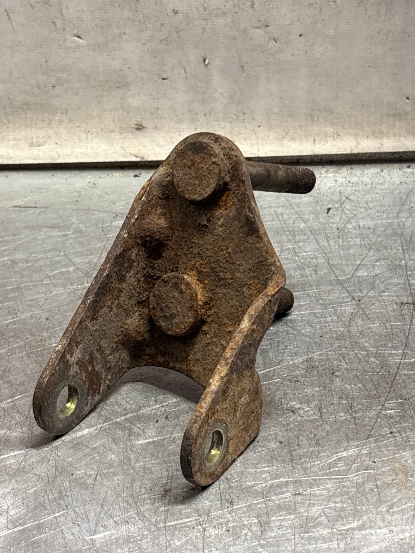 Porsche 928 Wishbone stabilizer bracket, right, used 92834109206