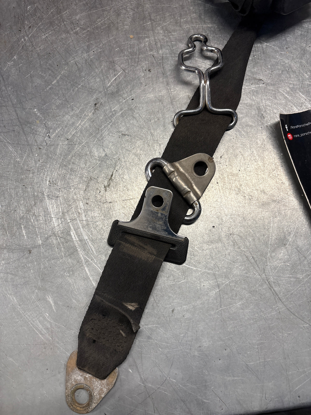 Porsche 914 right side seat belt, used 91480318210