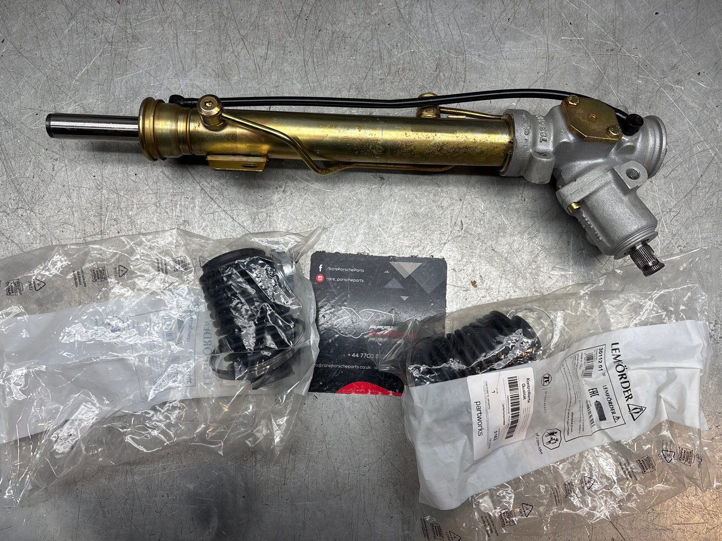 Porsche 924S, 944, 968 Power steering rack, RHD 94534701122, refurbished