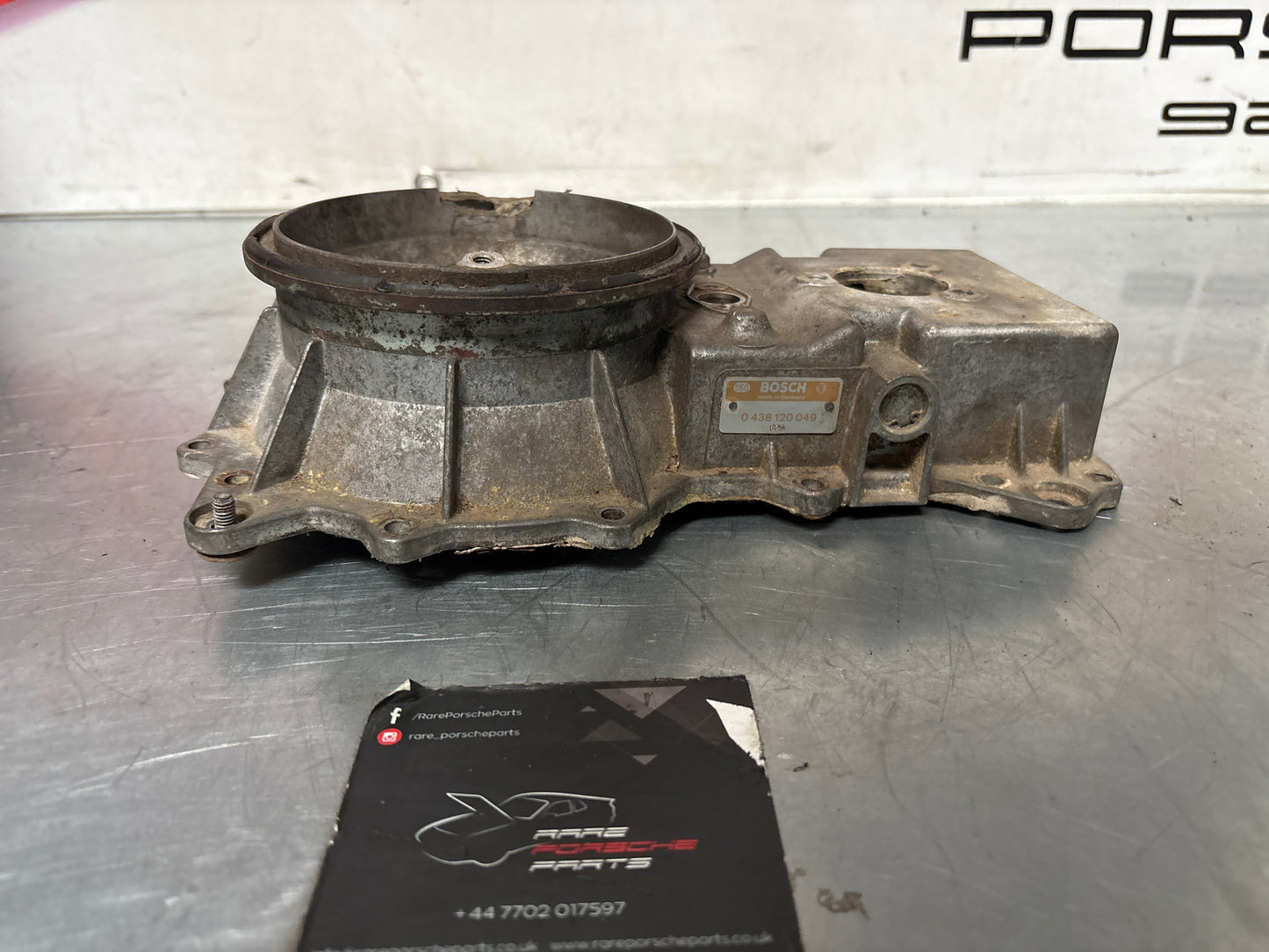 Porsche 928 air mass sensor, used 0438120049