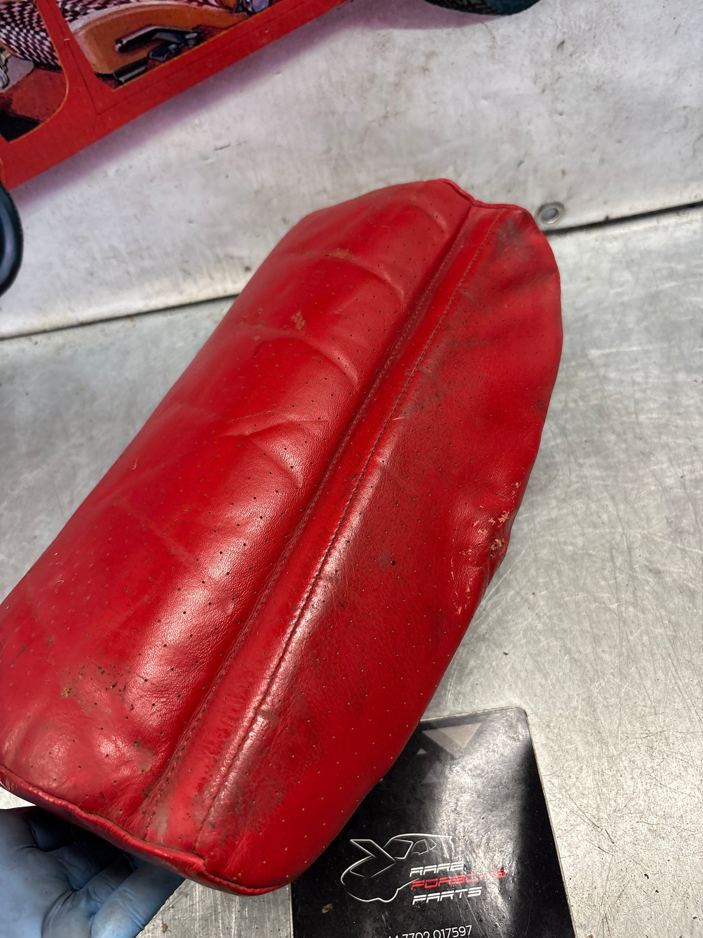 Porsche 928 rear right seat upper cushion, leather, can-can red, used 92852204650