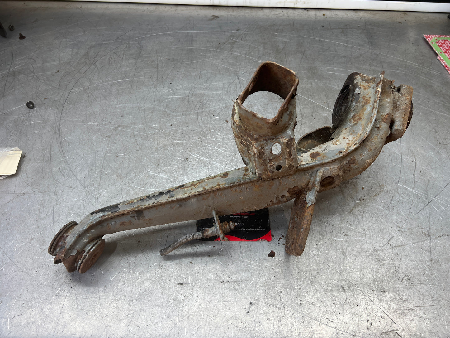 Porsche 924 944  -85.5 Rear right trailing arm,  94433102200