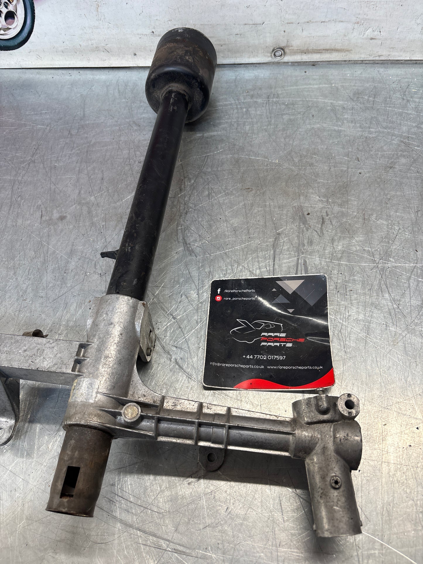 Porsche 928 steering coloumn assembly, used 92834707300 / 01