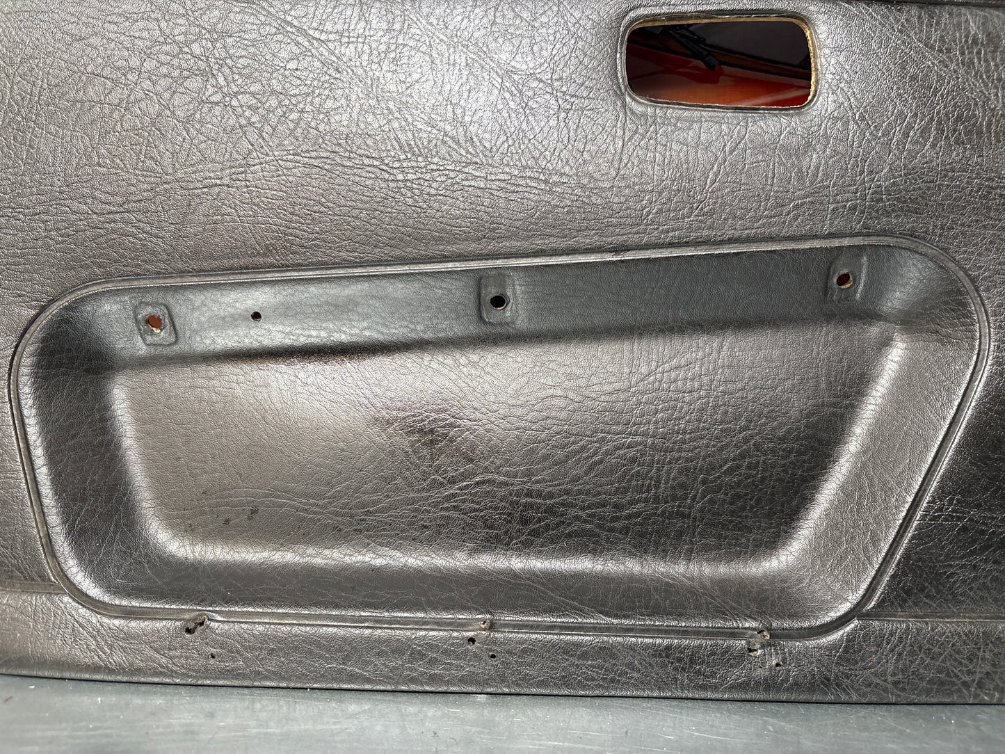 Porsche early 924 / 944 pair of Used black doors, LHD 477867011 / 477857012