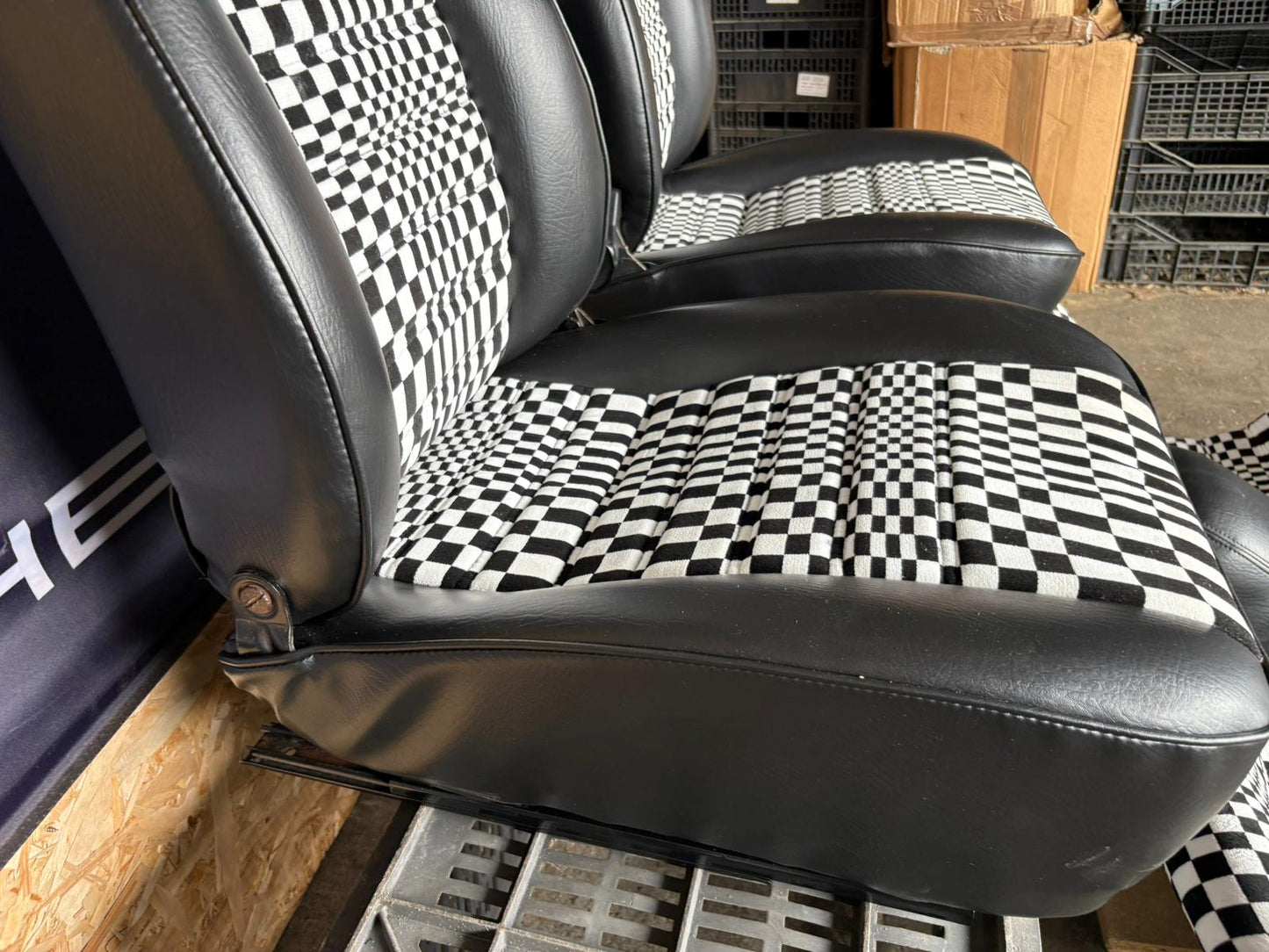 Porsche 924 944 set of seats, Pascha, refurbished, front and rear seats