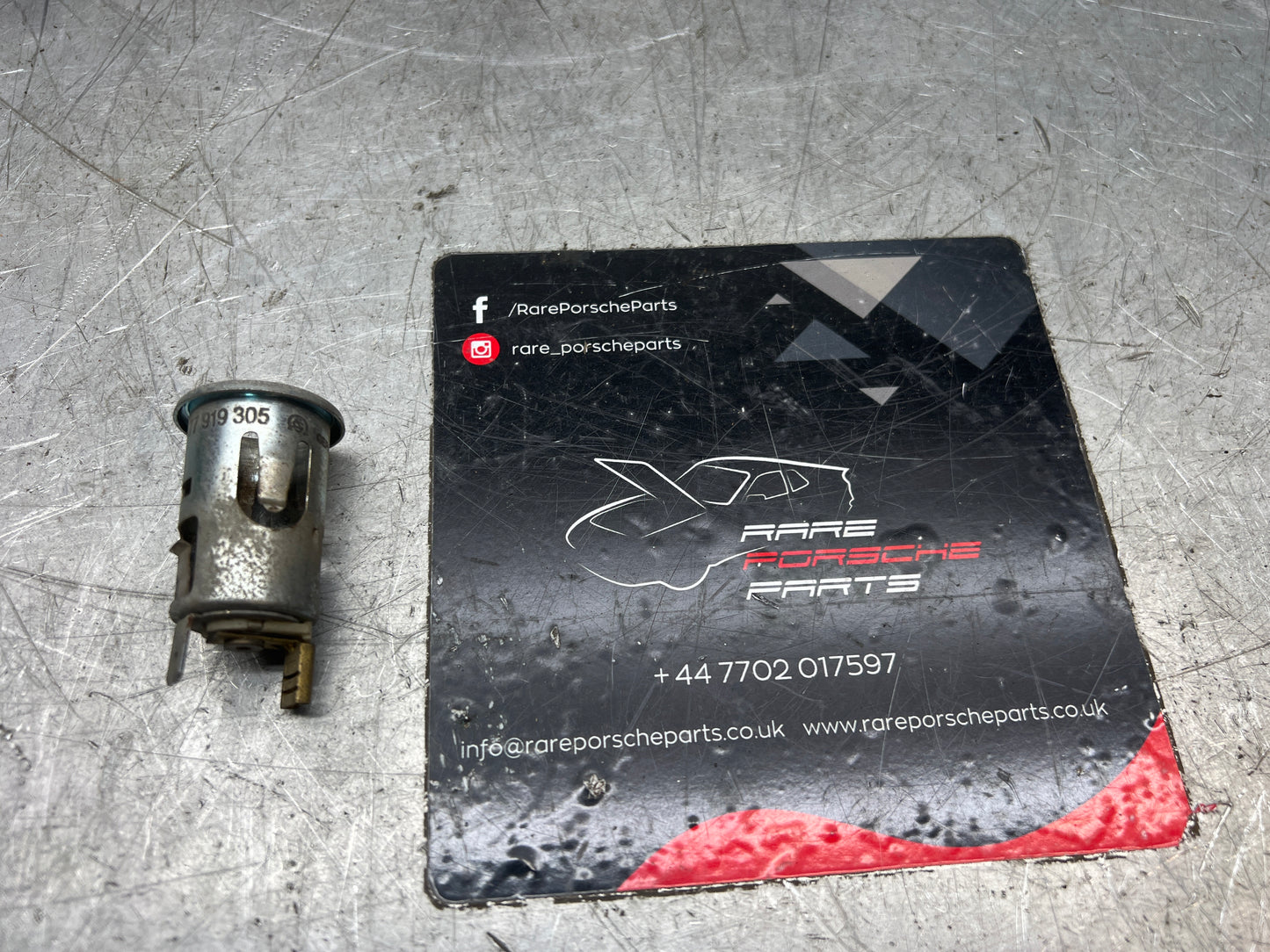 Porsche 924/944 cigarette lighter 477919305