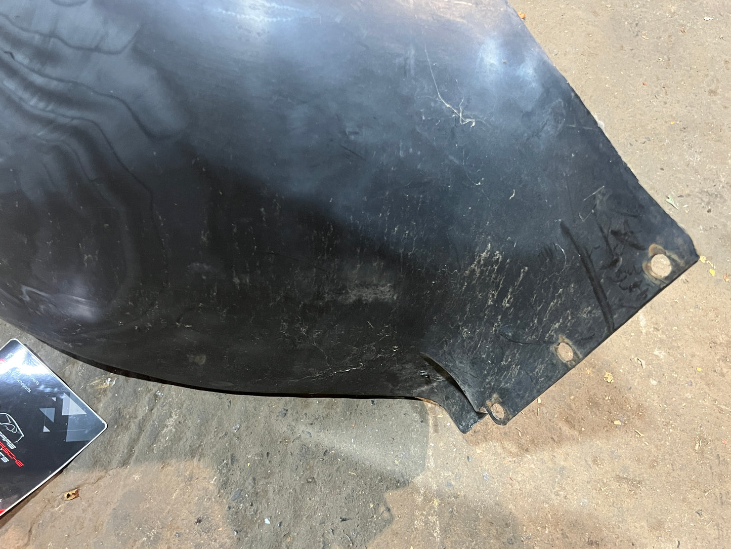 Porsche 944 turbo 968 wheel arch liner left 94450438102 spares or repair