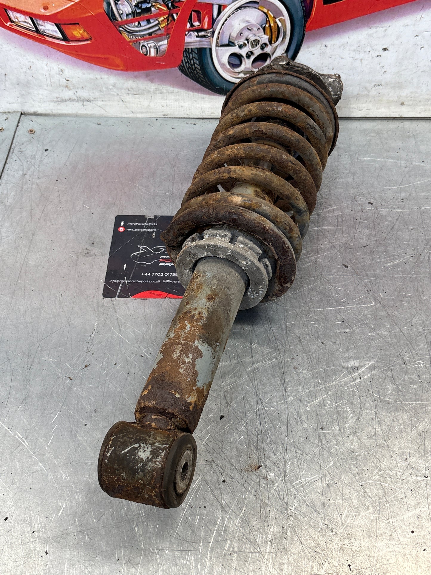 Porsche 928 Front shock absorber, used 92834305507