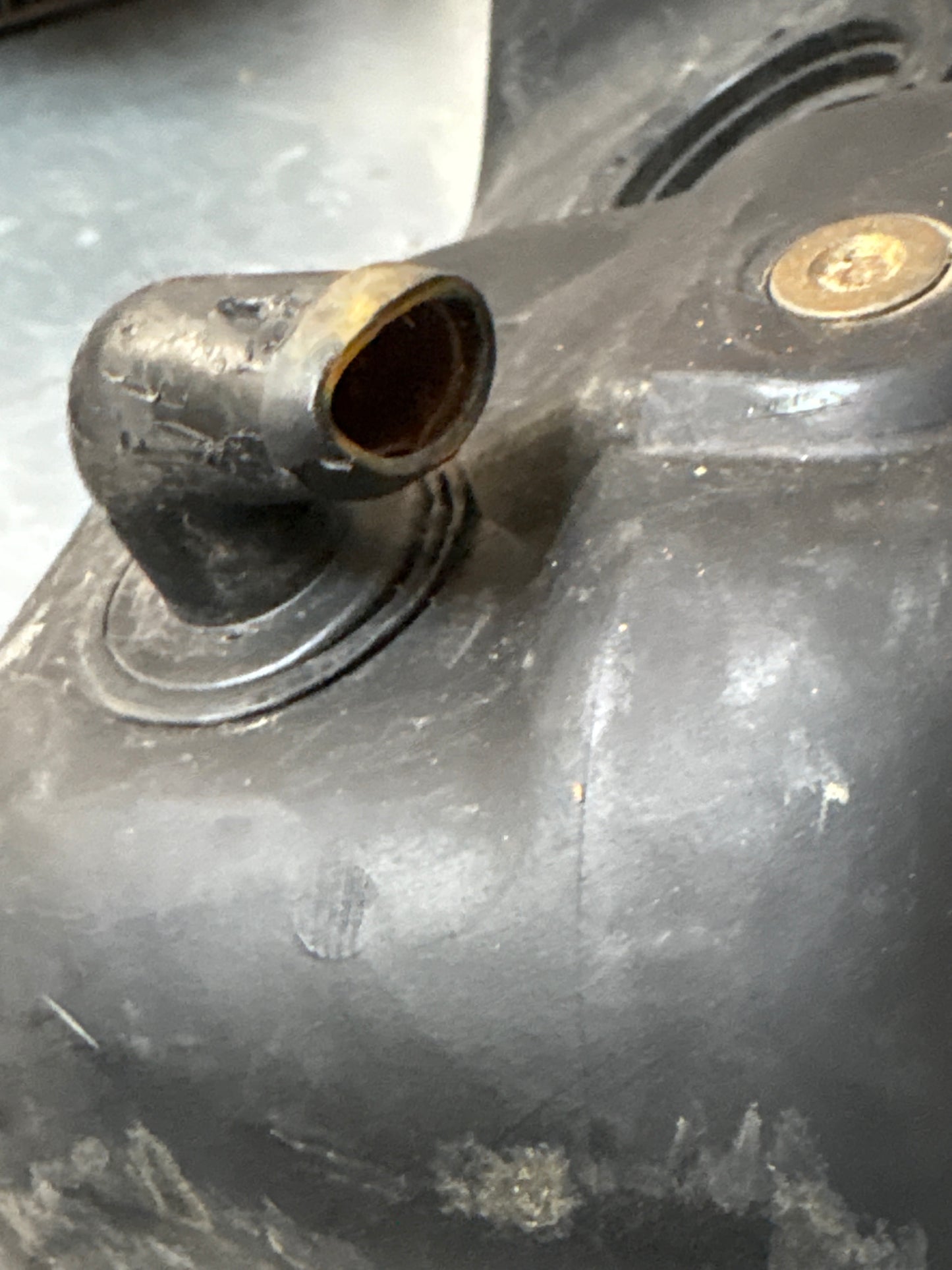 Porsche 911 993 964 RHD fuel tank, used 99320102200