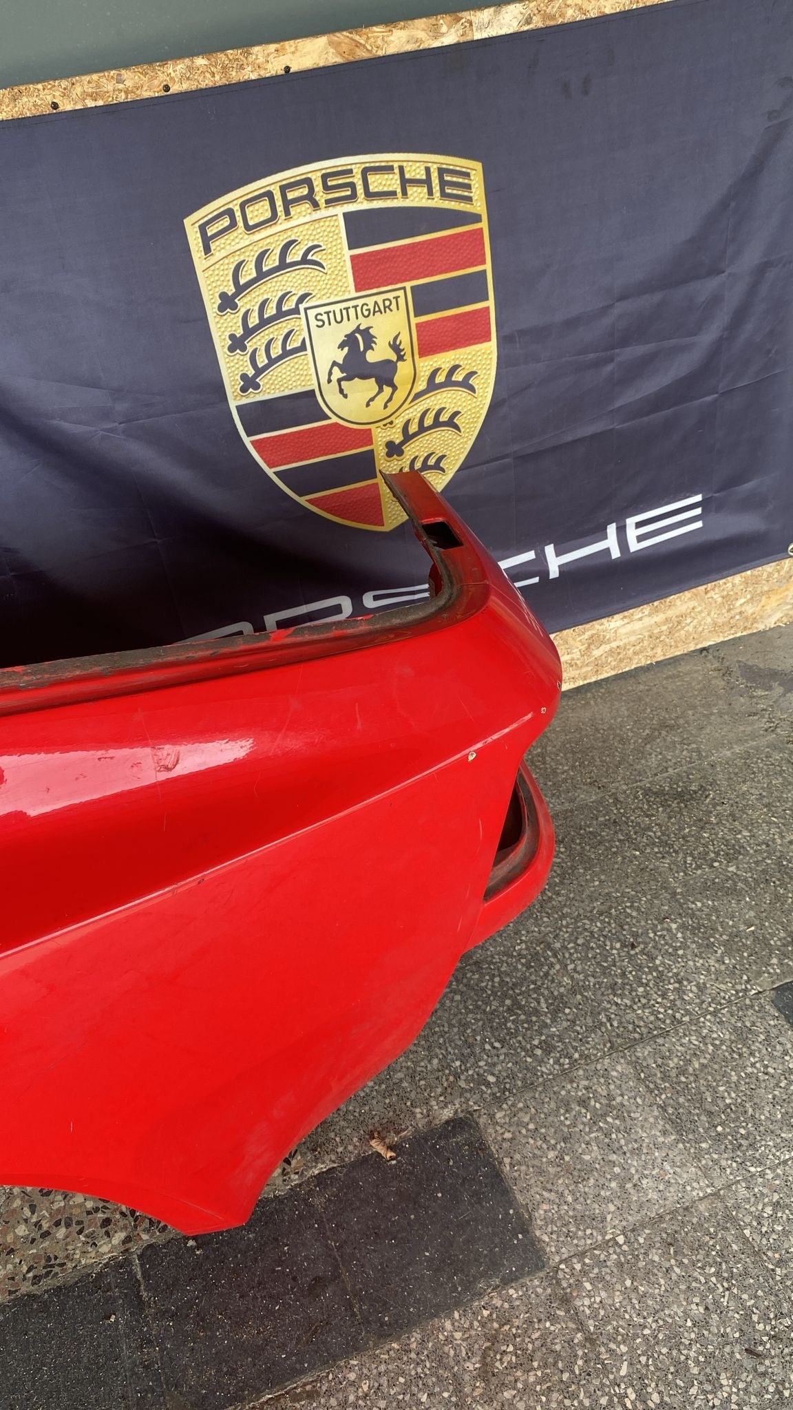 Porsche 944 left side cut, rear fender, 94450390303