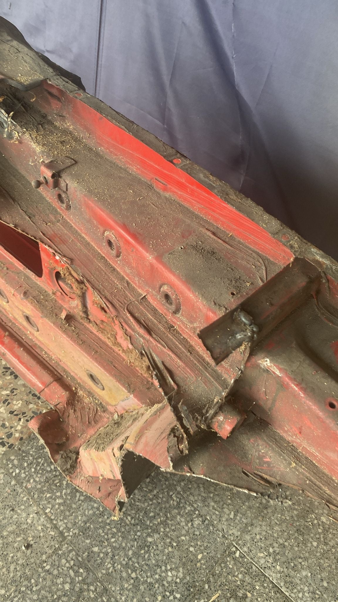 Porsche 944 left sill section with A pillar 94450361102