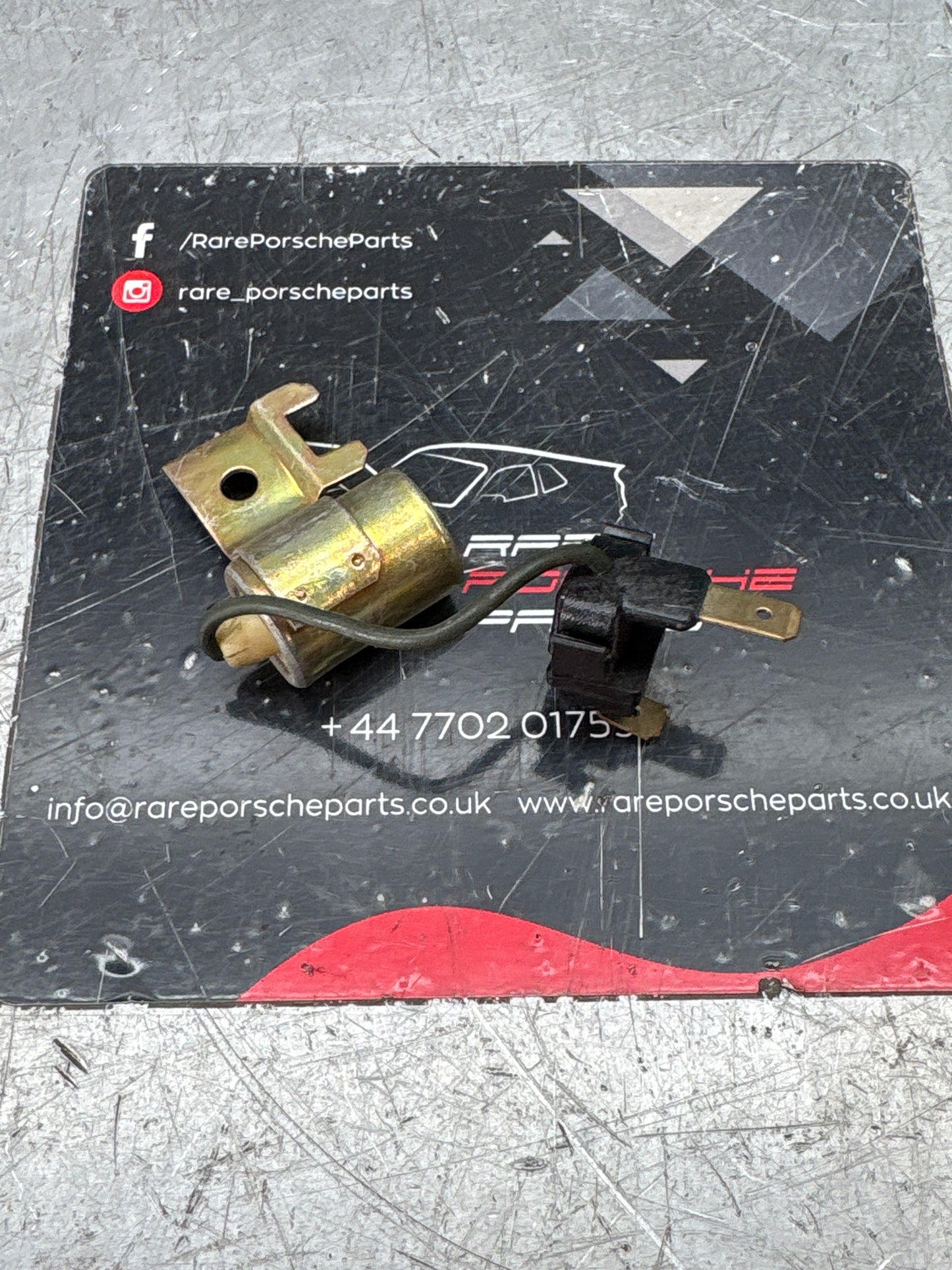 Porsche 924 -79 Beru ignition distributor condenser, used 060905295