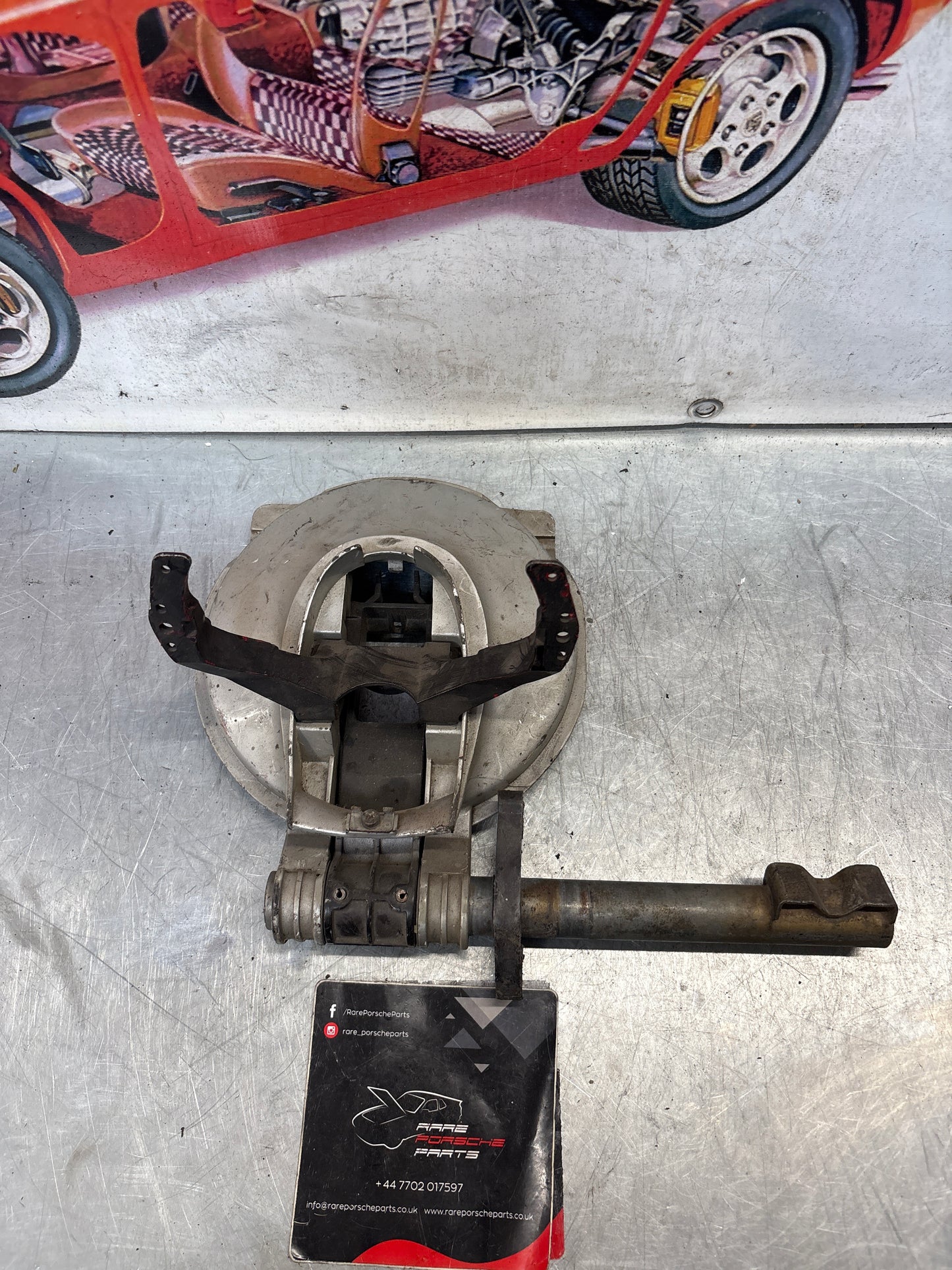Porsche 928 right headlight swivel frame 92875024902 92875024302 used