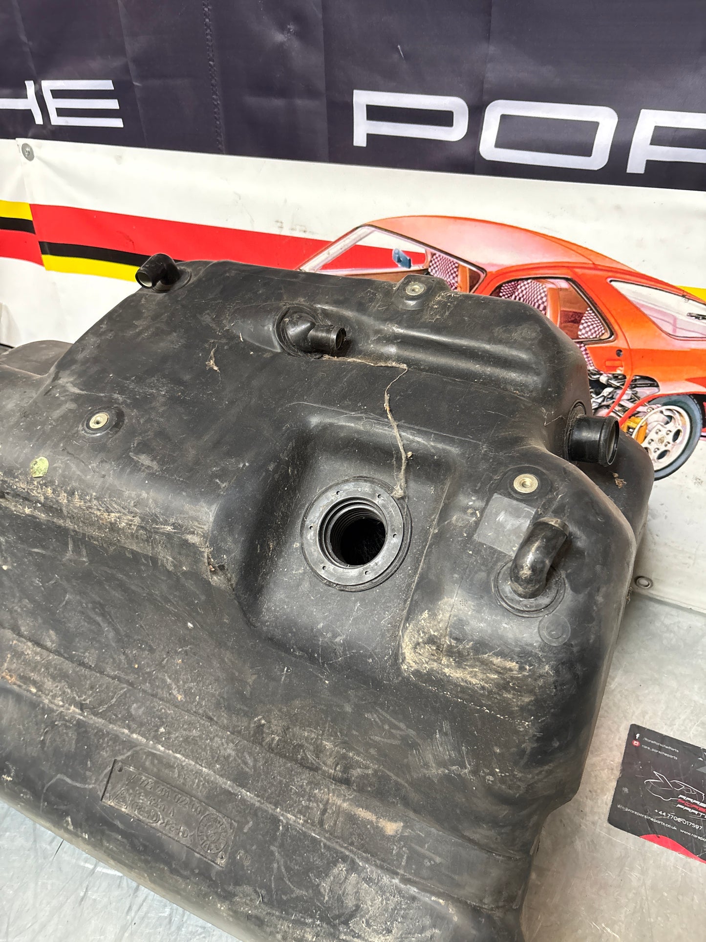 Porsche 911 993 964 RHD fuel tank, used 99320102200