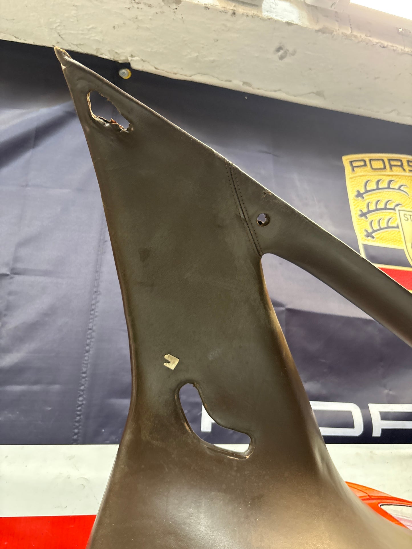 Porsche 928 early right side lower side trim panel, without loudspeaker, brown used 92855502202