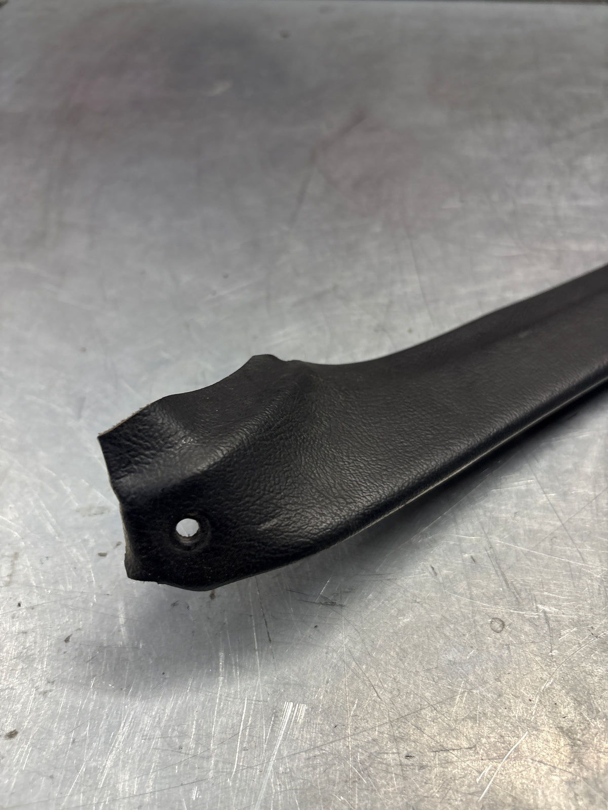 Porsche 928 tailgate trim, left, near side, black, 92855503702, used
